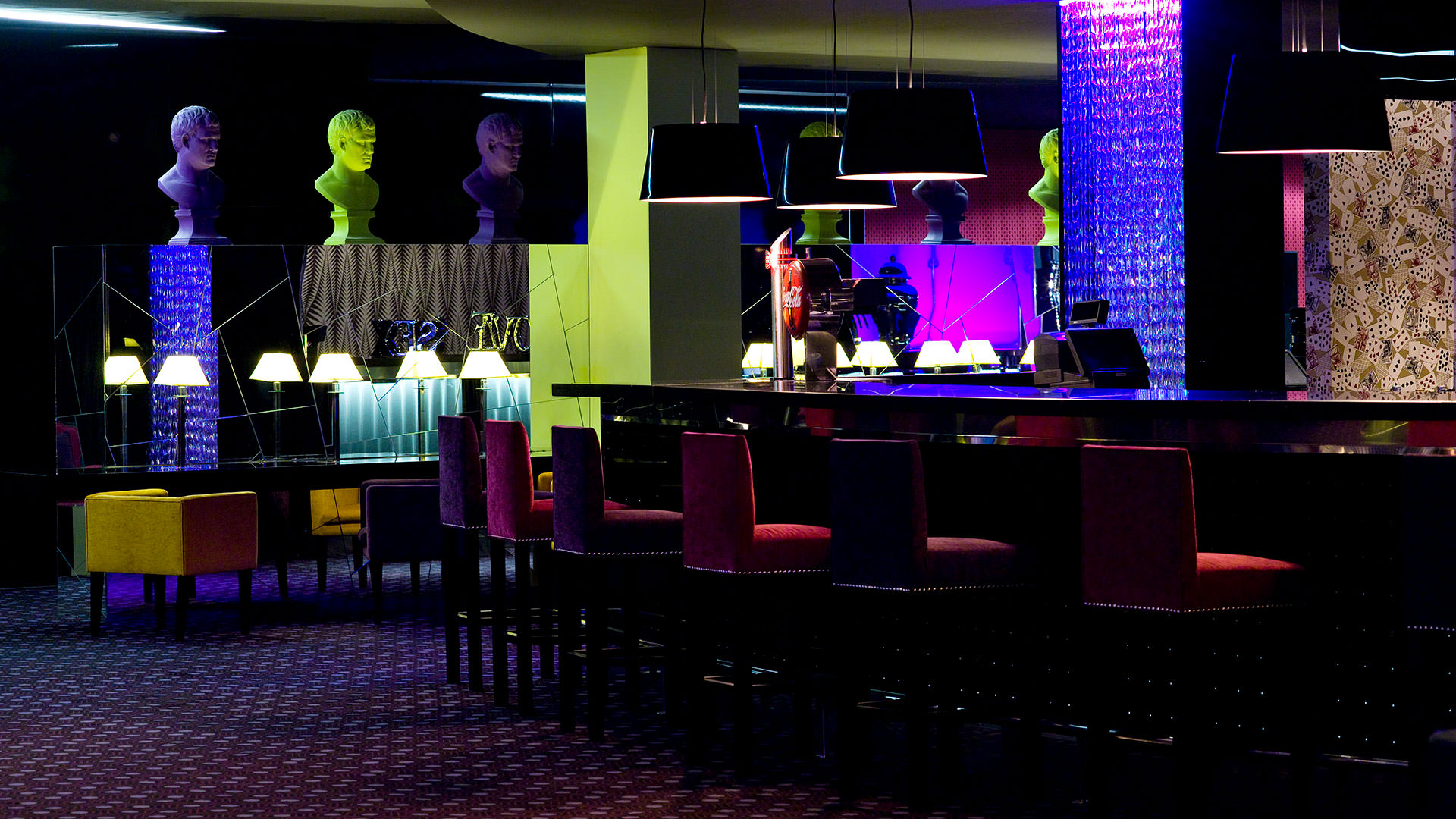 Vilamoura casino age limit fees