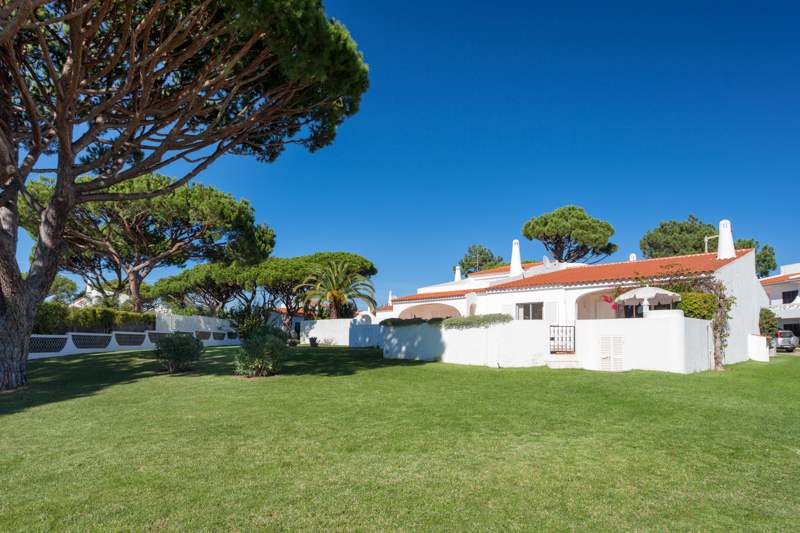 Villa Rosalinda, 2 bedroom villa in Vale do Lobo, Algarve Photo #10