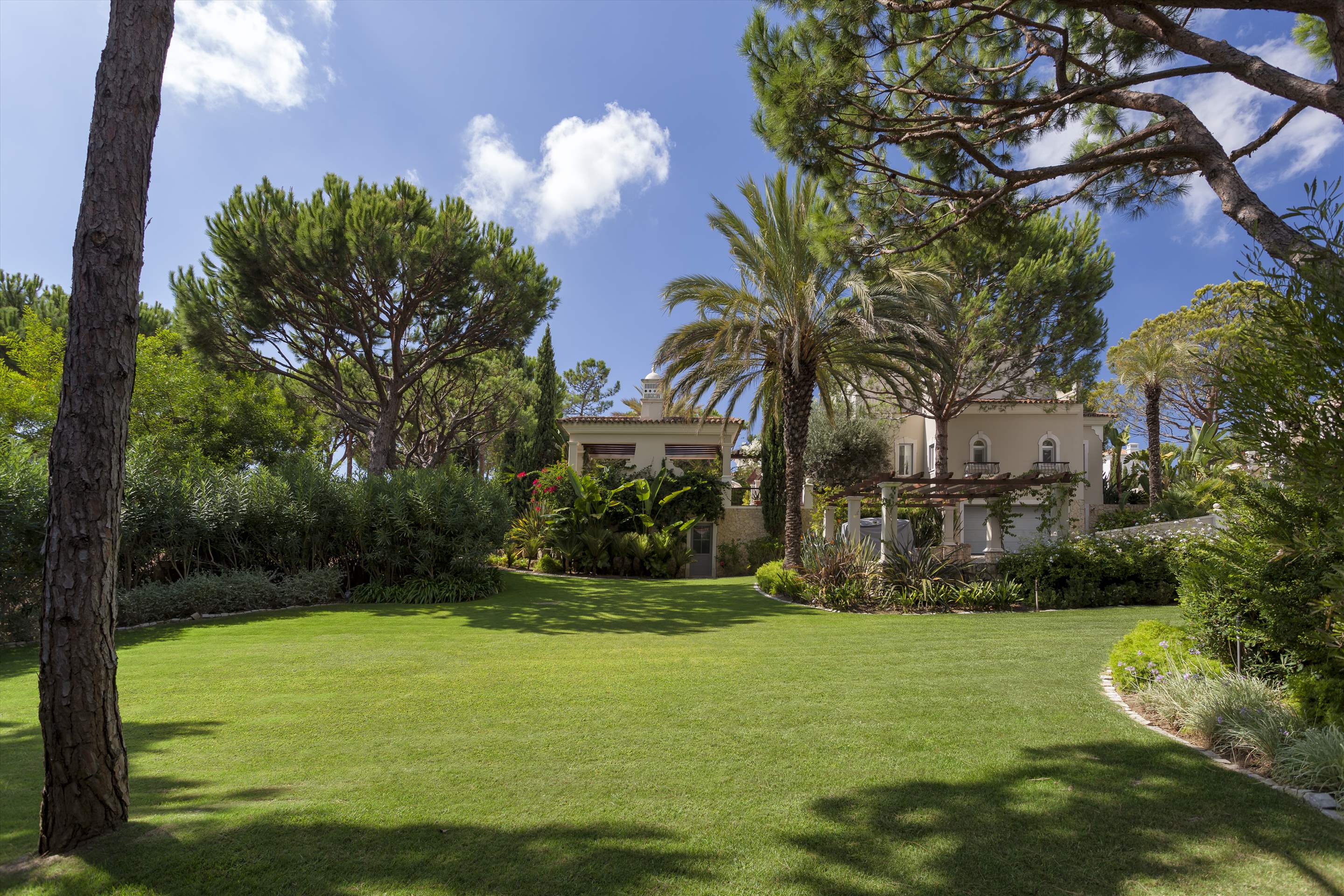 Villa Campainha, 4 Bedroom Rental, 4 bedroom villa in Quinta do Lago, Algarve Photo #2