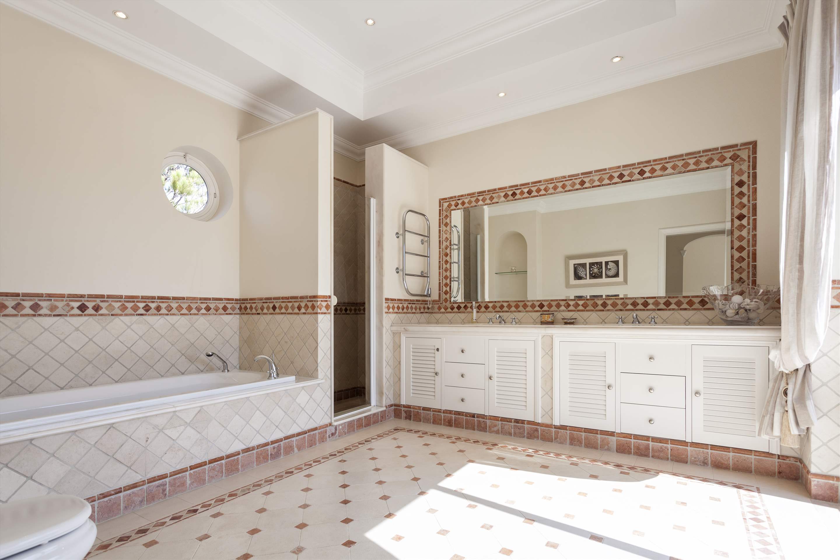 Villa Campainha, 4 Bedroom Rental, 4 bedroom villa in Quinta do Lago, Algarve Photo #21