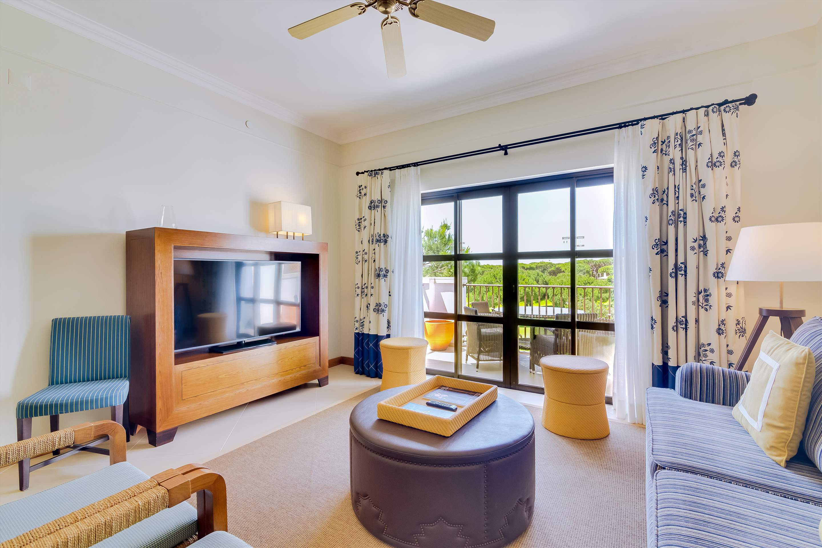 Pine Cliffs Residence, 3 bed luxury comfort suite, 3 bedroom apartment in Pine Cliffs Resort, Algarve Photo #4