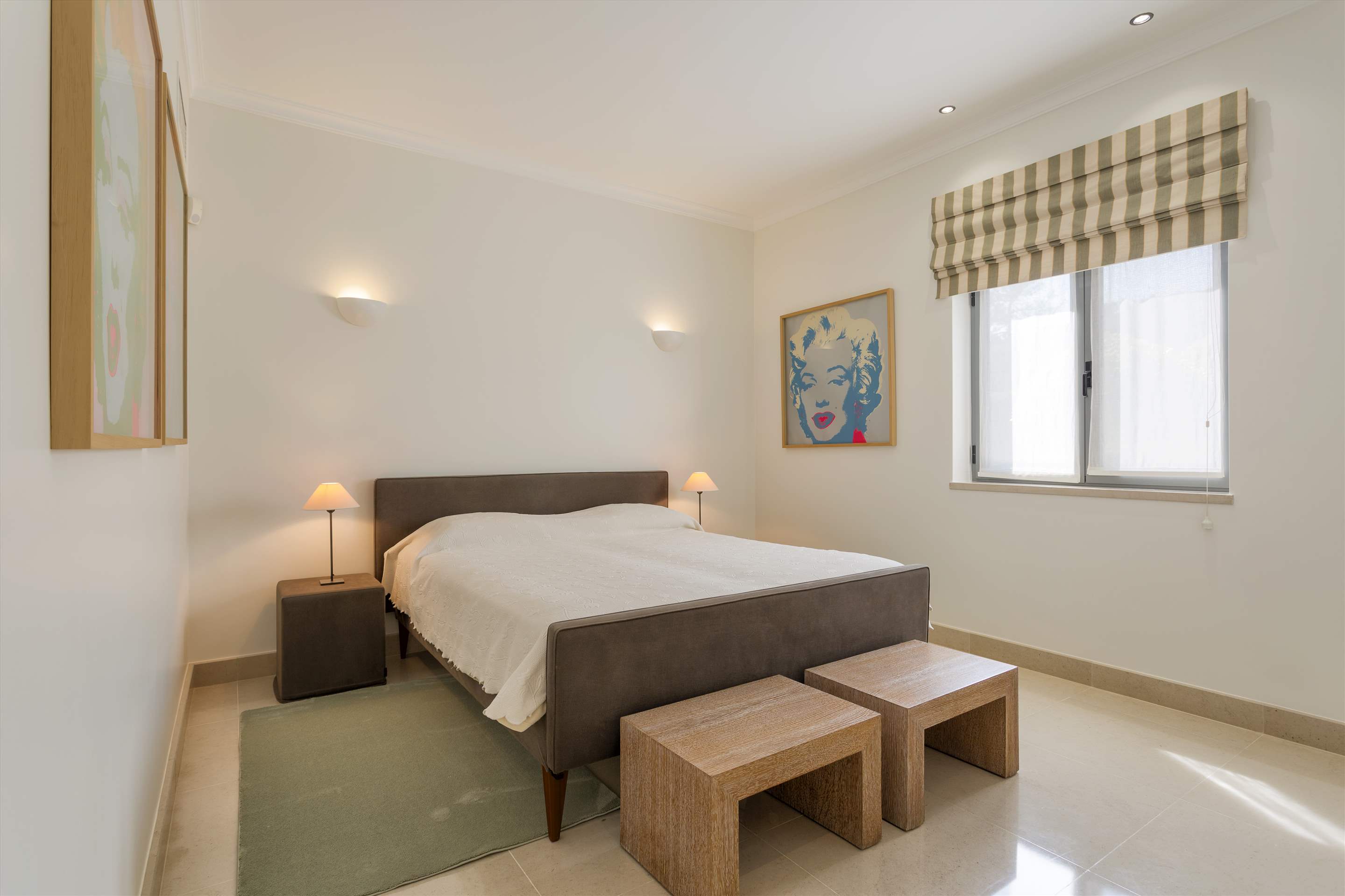 Villa Acacia, 4 bedroom villa in Quinta do Lago, Algarve Photo #24