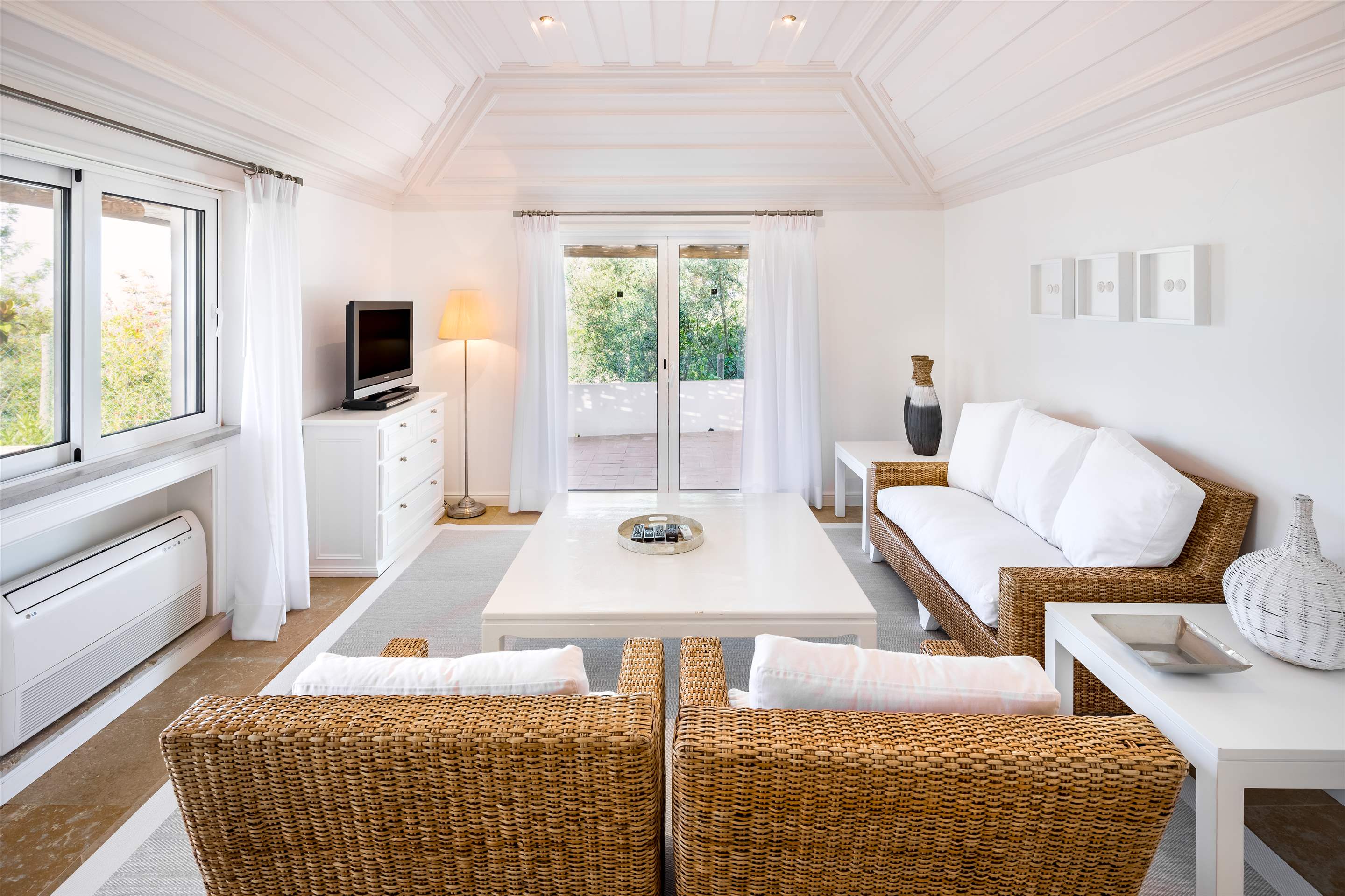 Casa da Montanha, up to 10 persons, 5 bedroom villa in Vilamoura Area, Algarve Photo #12