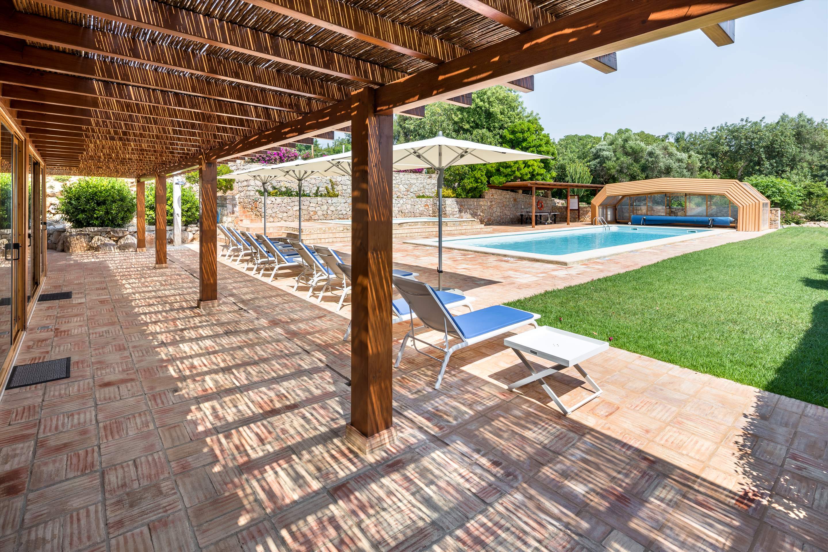 Casa de Baixo, 4 bedroom villa in Vilamoura Area, Algarve Photo #15