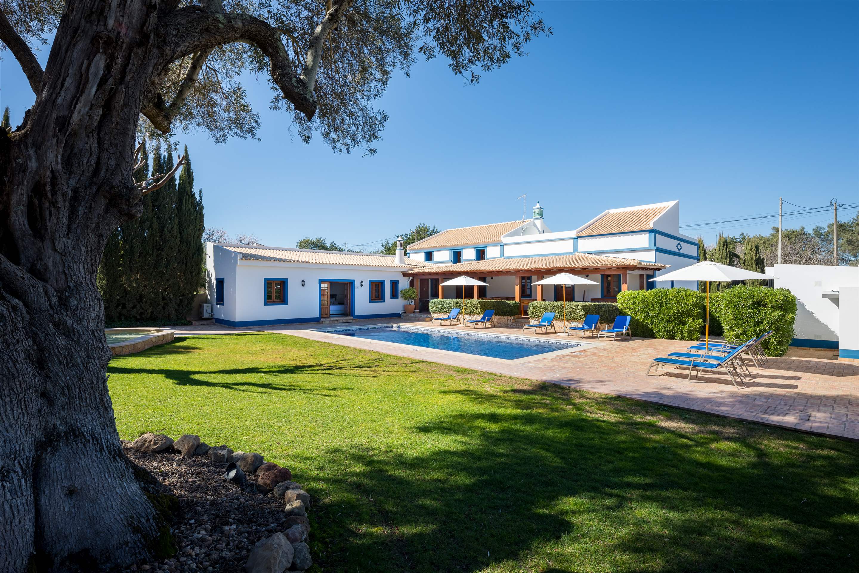 Casa do Ingles, up to 6 persons, 3 bedroom villa in Vilamoura Area, Algarve