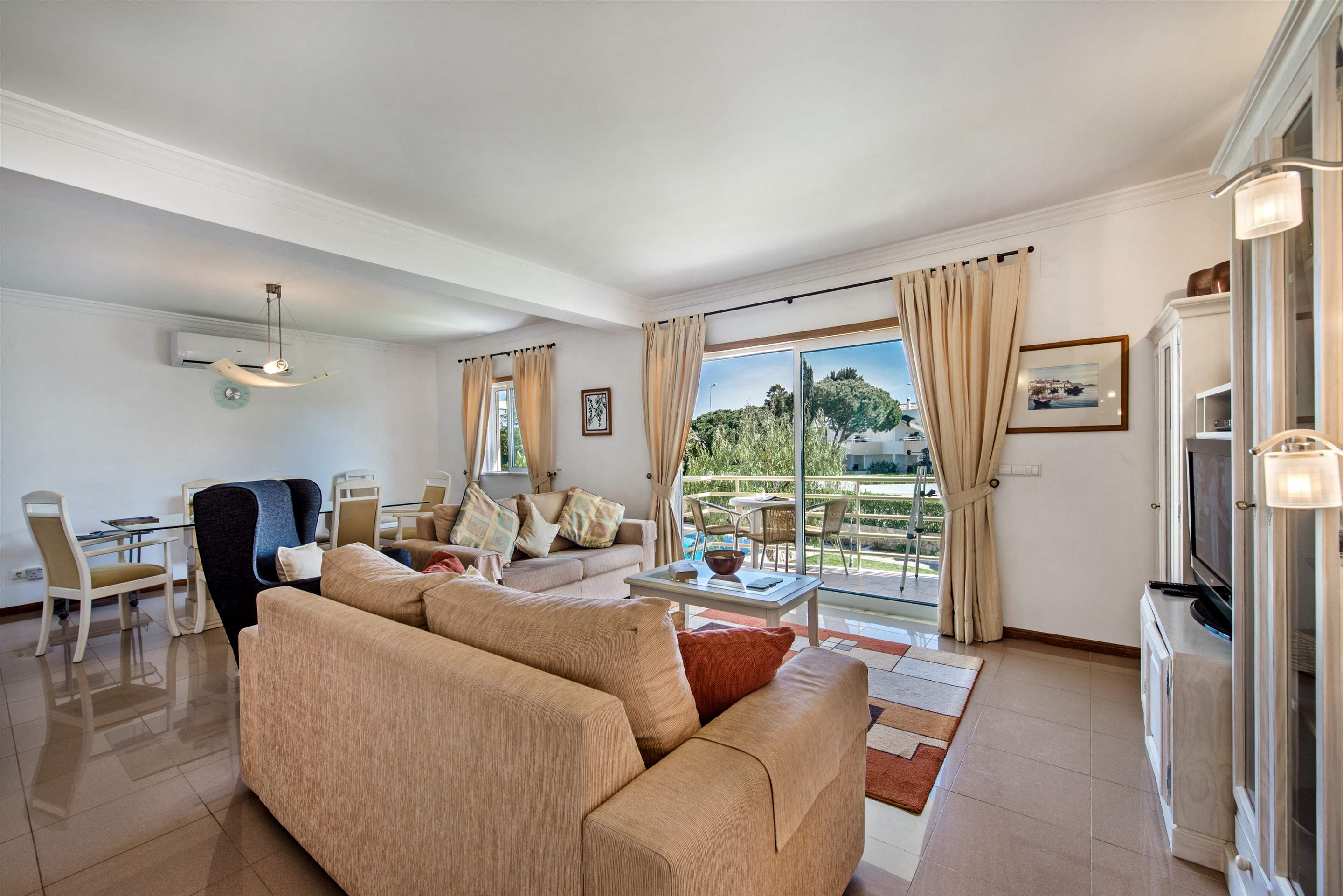 Apt 1E Gale Garden, 3 bedroom apartment in Gale, Vale da Parra and Guia, Algarve Photo #5