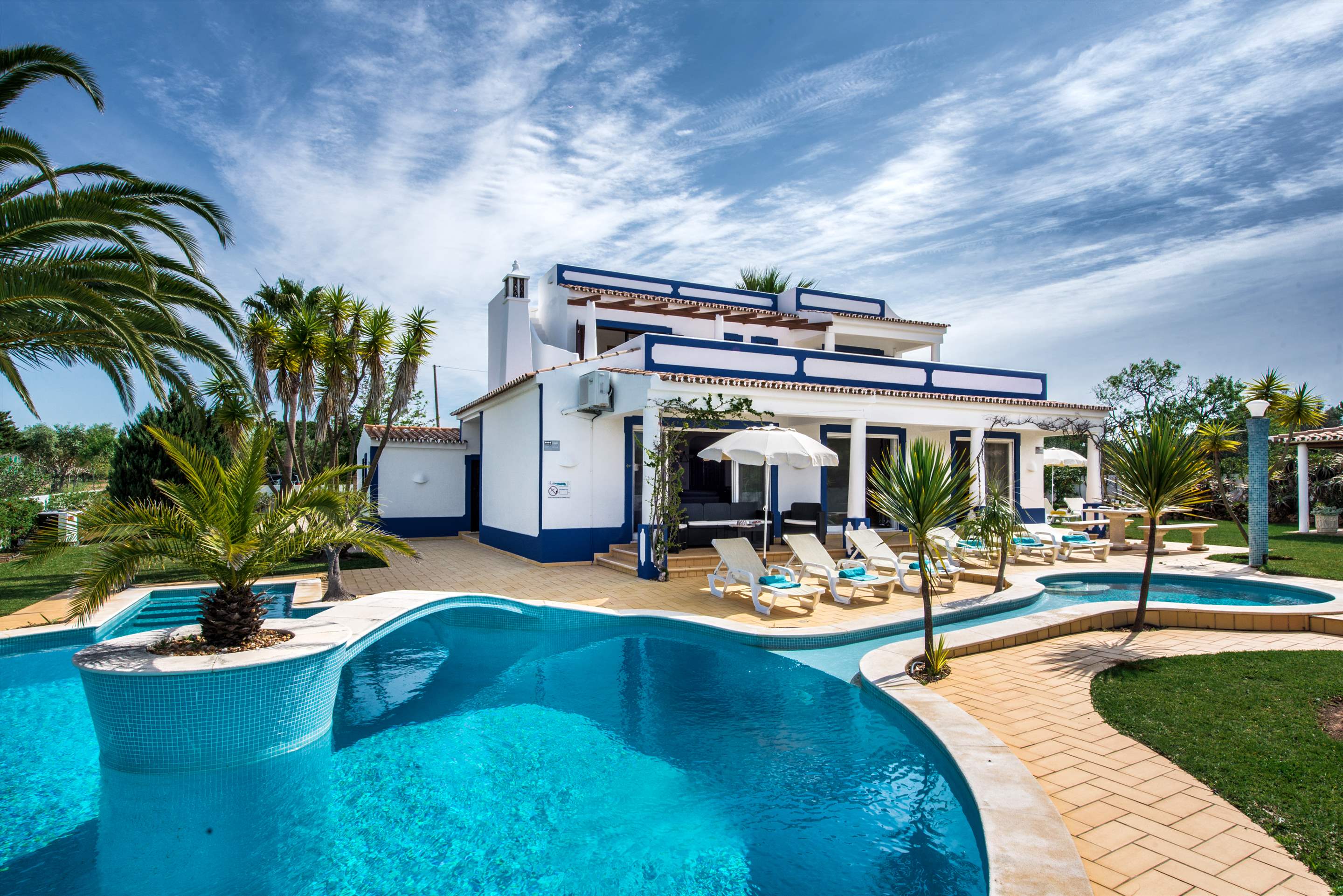 Villa Azul, 4 bedroom villa in Gale, Vale da Parra and Guia, Algarve Photo #1