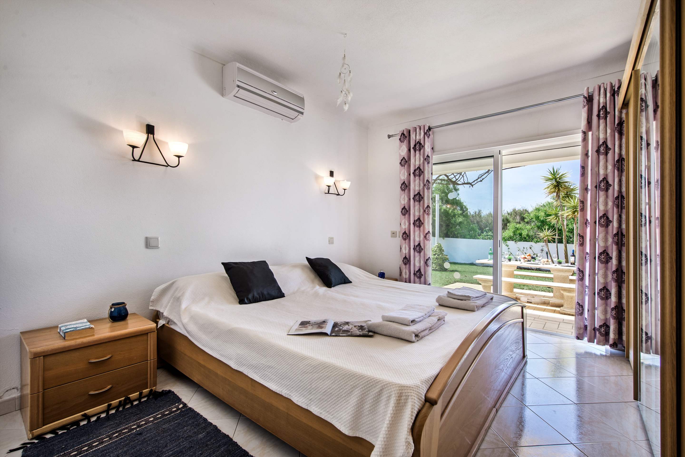 Villa Azul, 4 bedroom villa in Gale, Vale da Parra and Guia, Algarve Photo #18