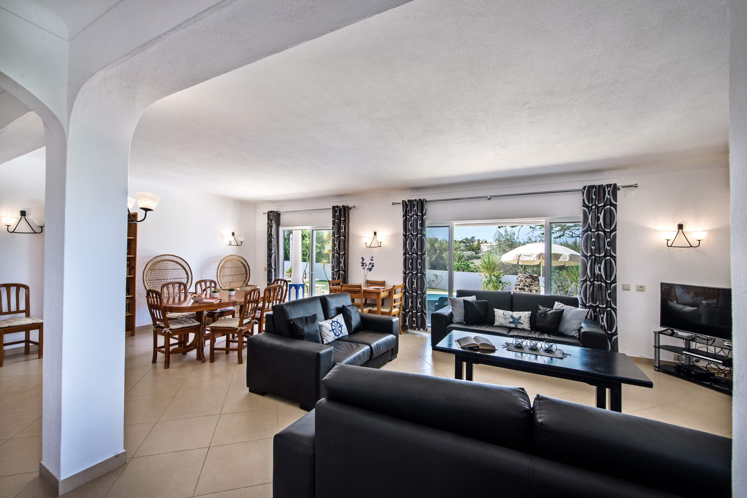 Villa Azul, 4 bedroom villa in Gale, Vale da Parra and Guia, Algarve Photo #6