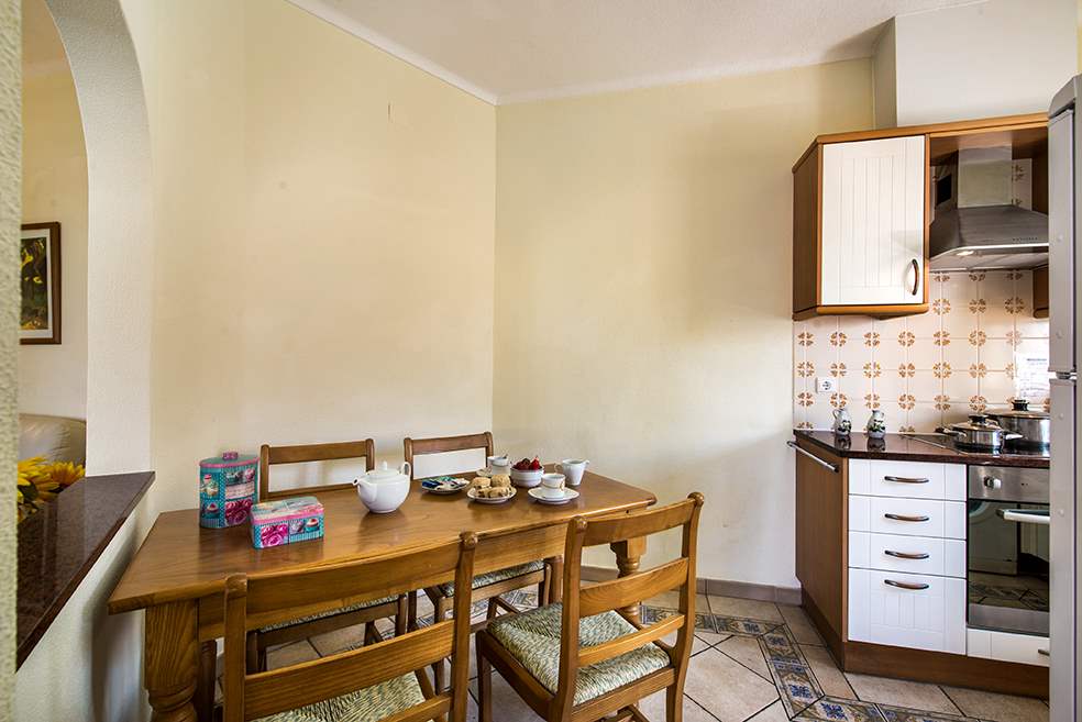 Casa Rebela, 10-11 persons rate, 6 bedroom villa in Gale, Vale da Parra and Guia, Algarve Photo #12