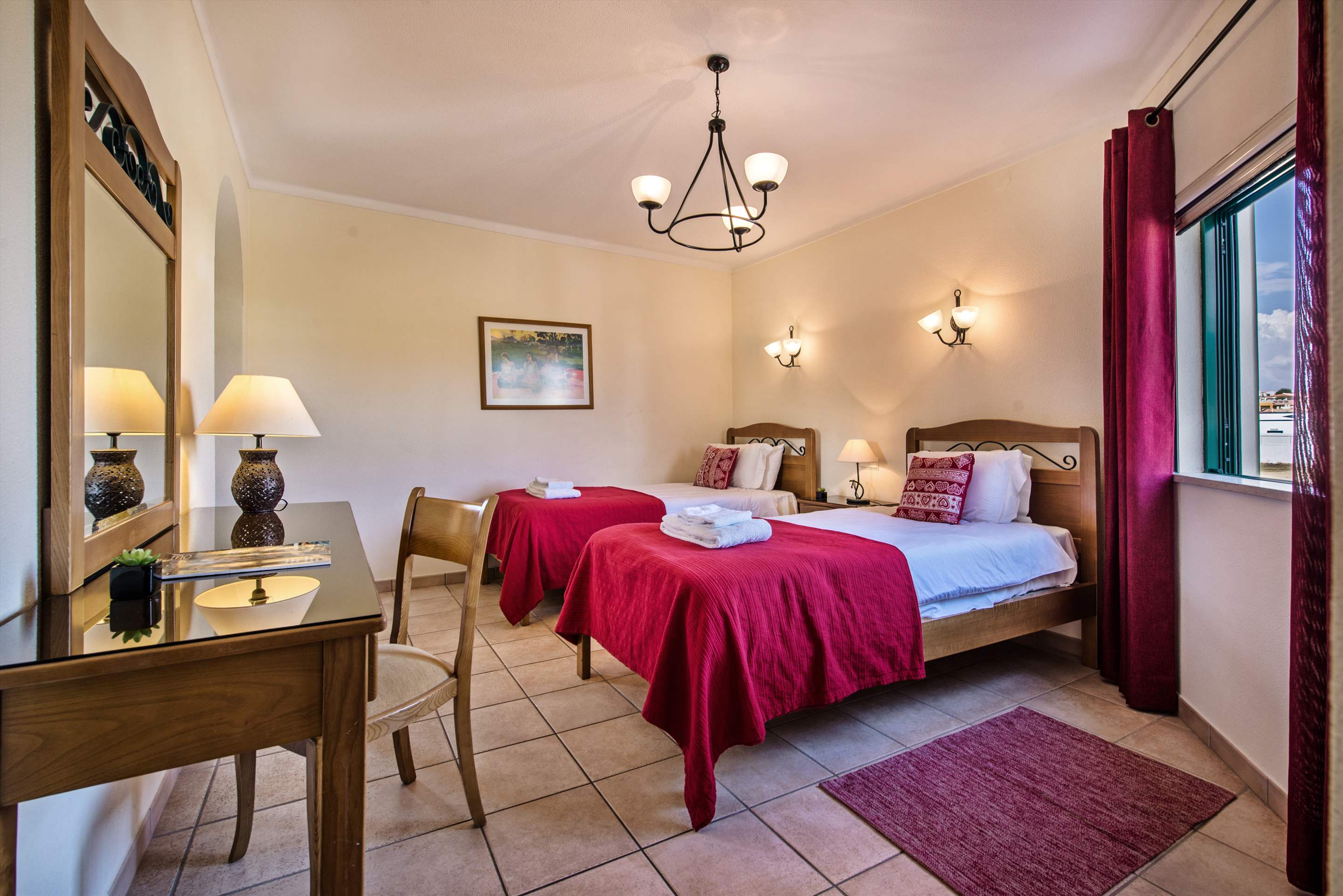 Casa Rebela, 10-11 persons rate, 6 bedroom villa in Gale, Vale da Parra and Guia, Algarve Photo #21