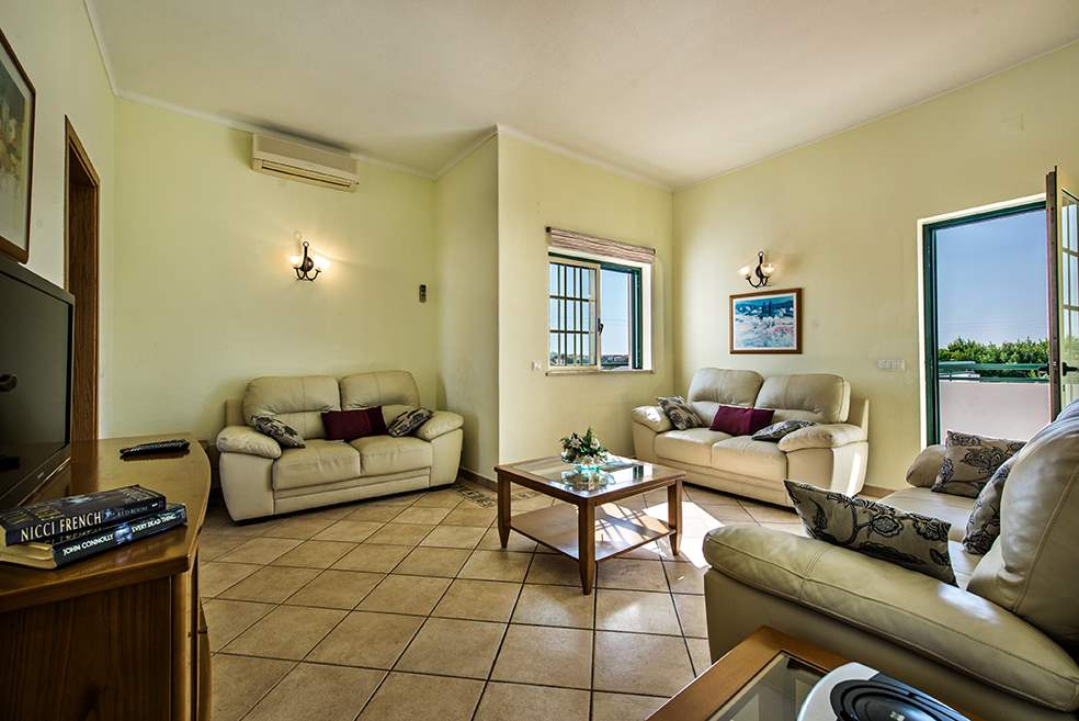 Casa Rebela, 10-11 persons rate, 6 bedroom villa in Gale, Vale da Parra and Guia, Algarve Photo #6