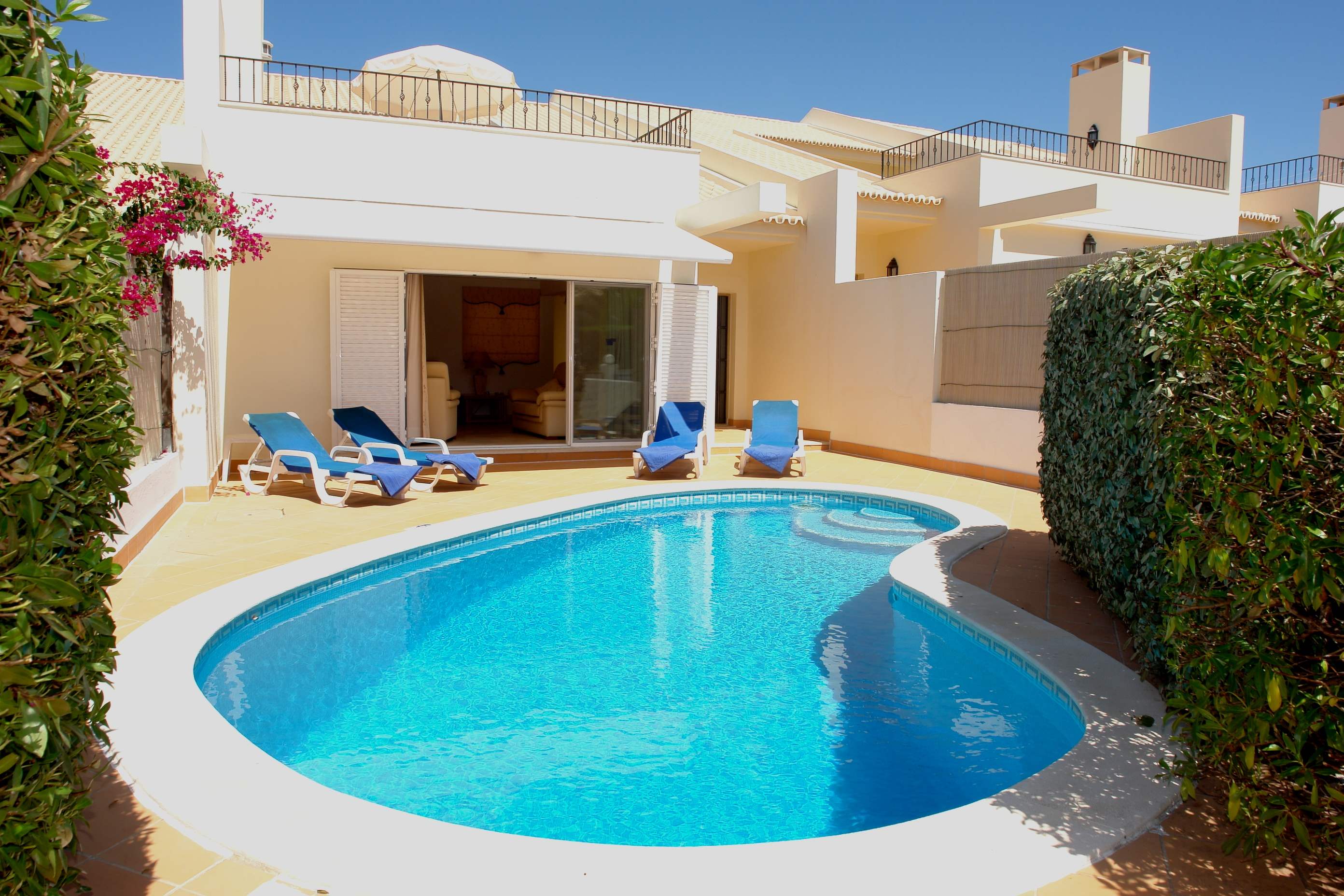 Villa Bota, 3 bedroom villa in Vale do Lobo, Algarve
