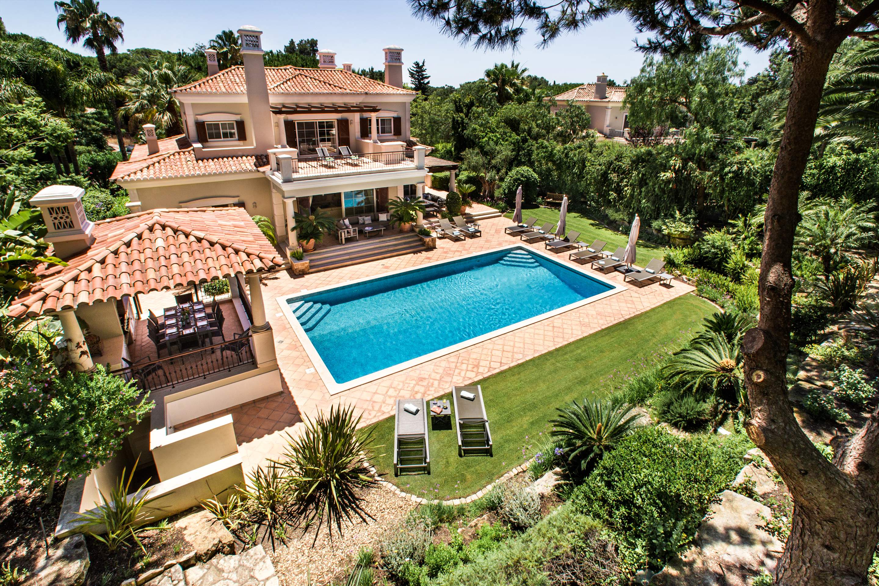 Villa Salou, 5 bedroom villa in Quinta do Lago, Algarve Photo #37