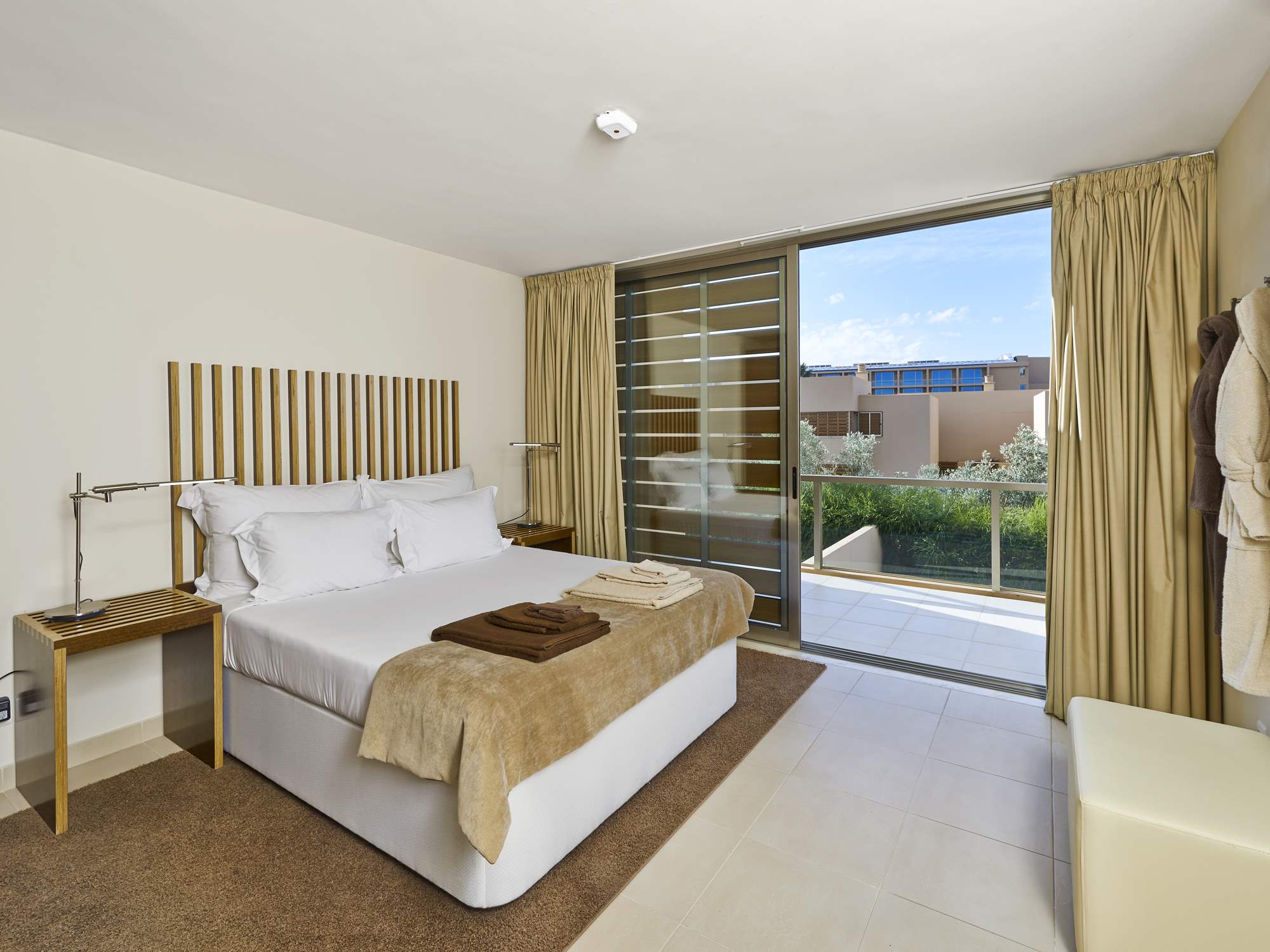 Salgados Beach Villas, 3 Bed, SC Basis, 3 bedroom villa in Vidamar Resort, Algarve Photo #8