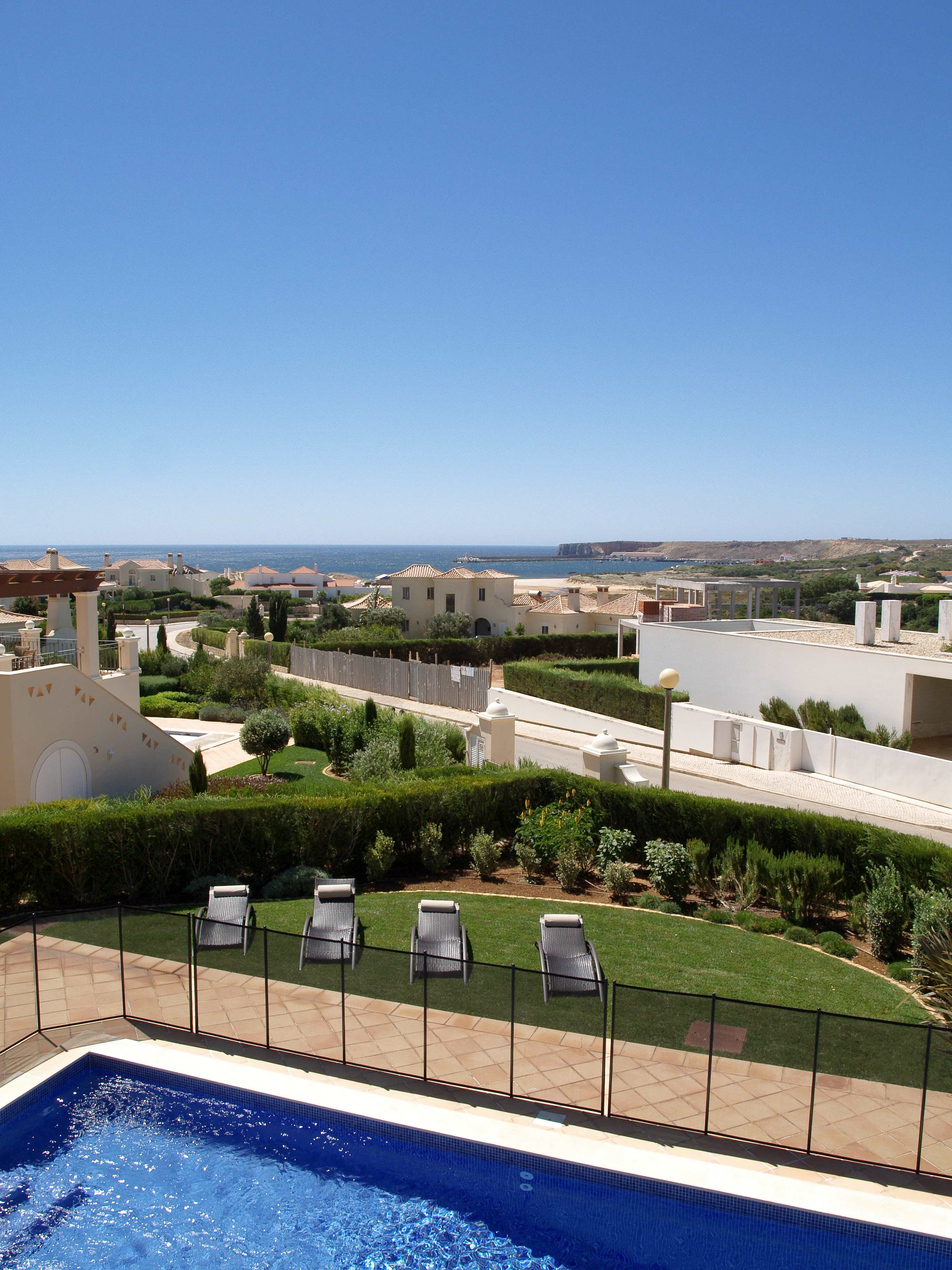 Martinhal Luxury Villa No.26, Four Bedroom Villa, 4 bedroom villa in Martinhal Sagres, Algarve Photo #32