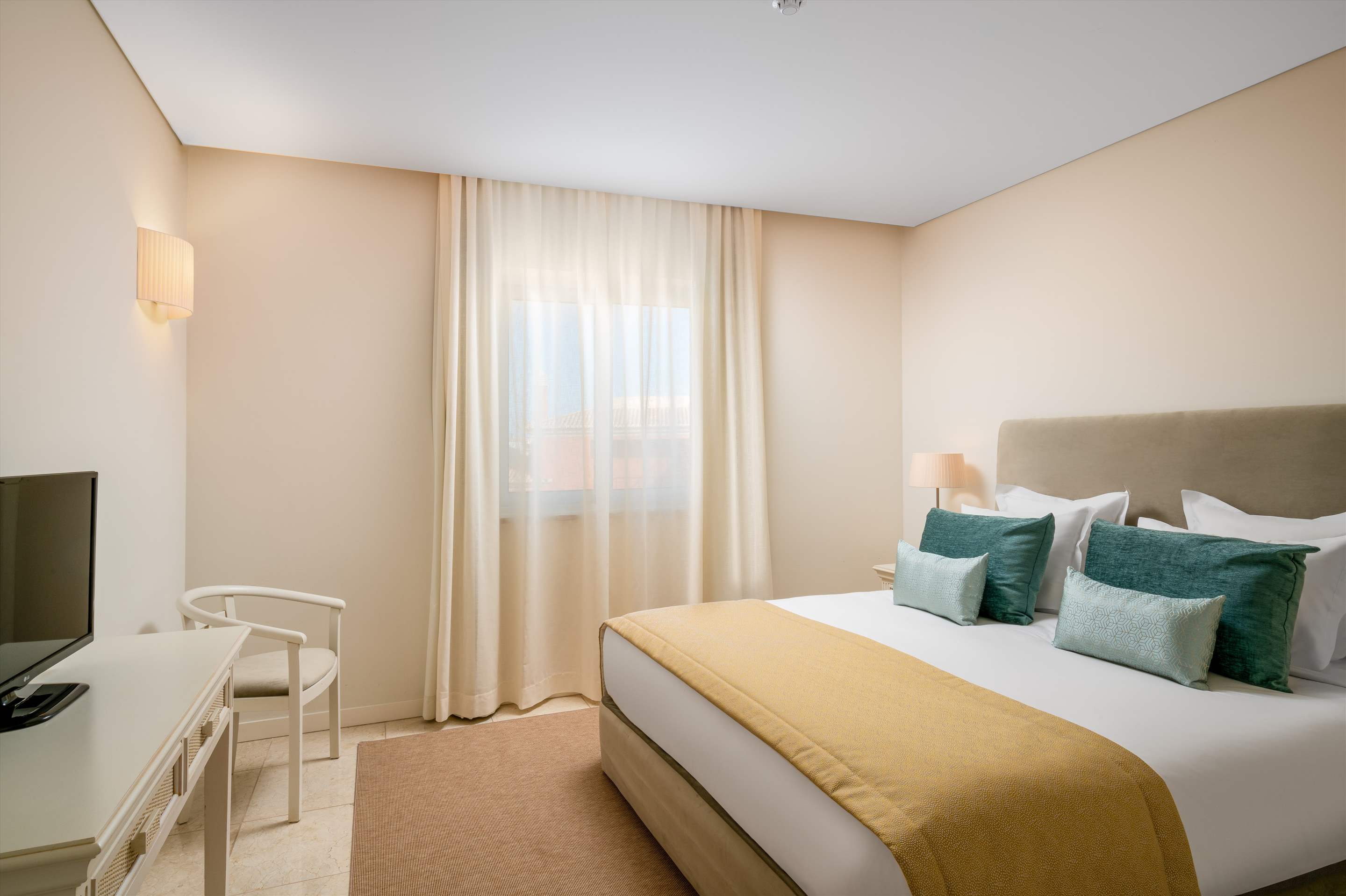 Monte Santo One Bed Suite, Room Only, 1 bedroom apartment in Monte Santo Resort, Algarve Photo #5