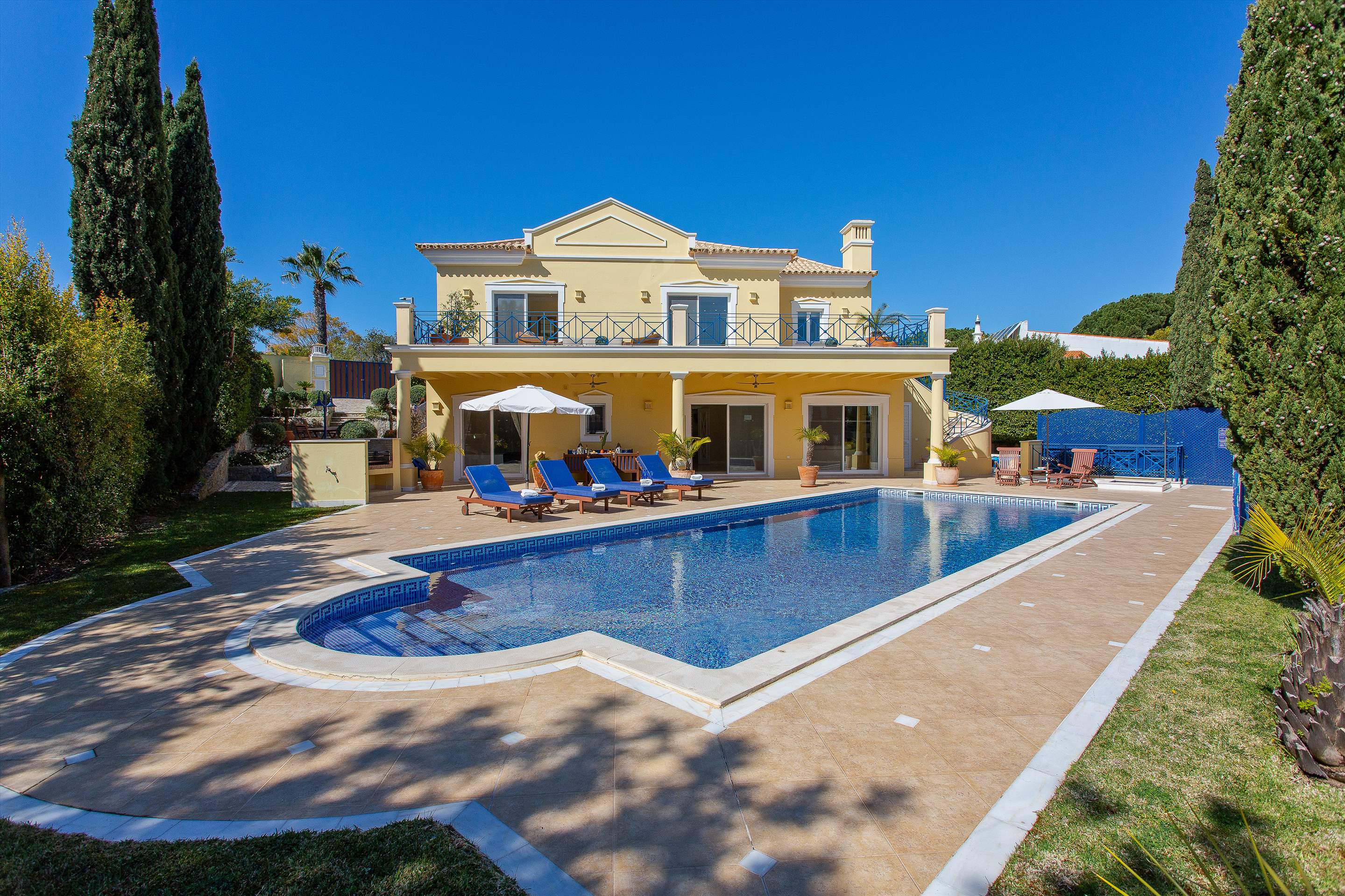 Villa Vivienne, 4 bedroom villa in Vale do Lobo, Algarve Photo #1