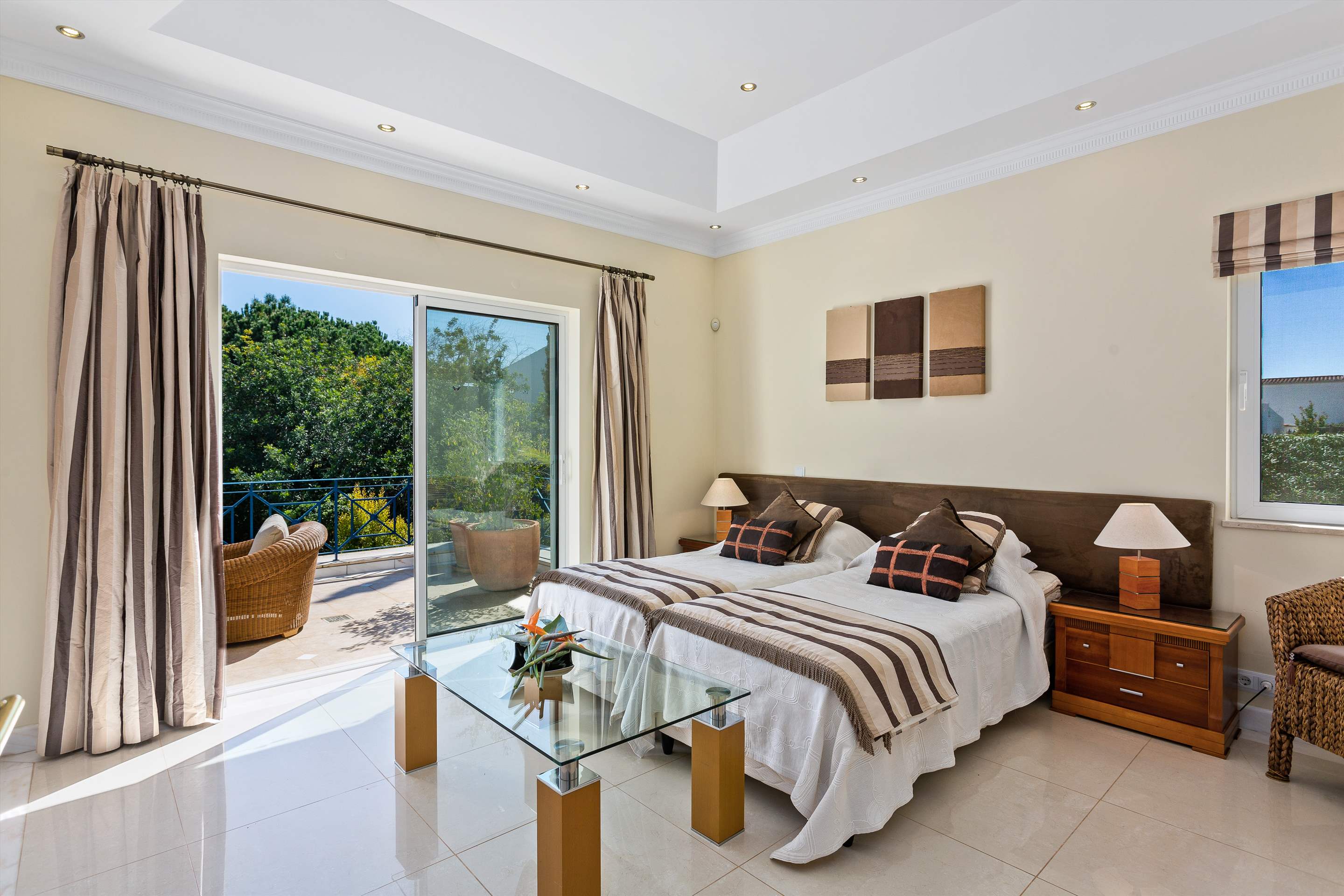 Villa Vivienne, 4 bedroom villa in Vale do Lobo, Algarve Photo #14