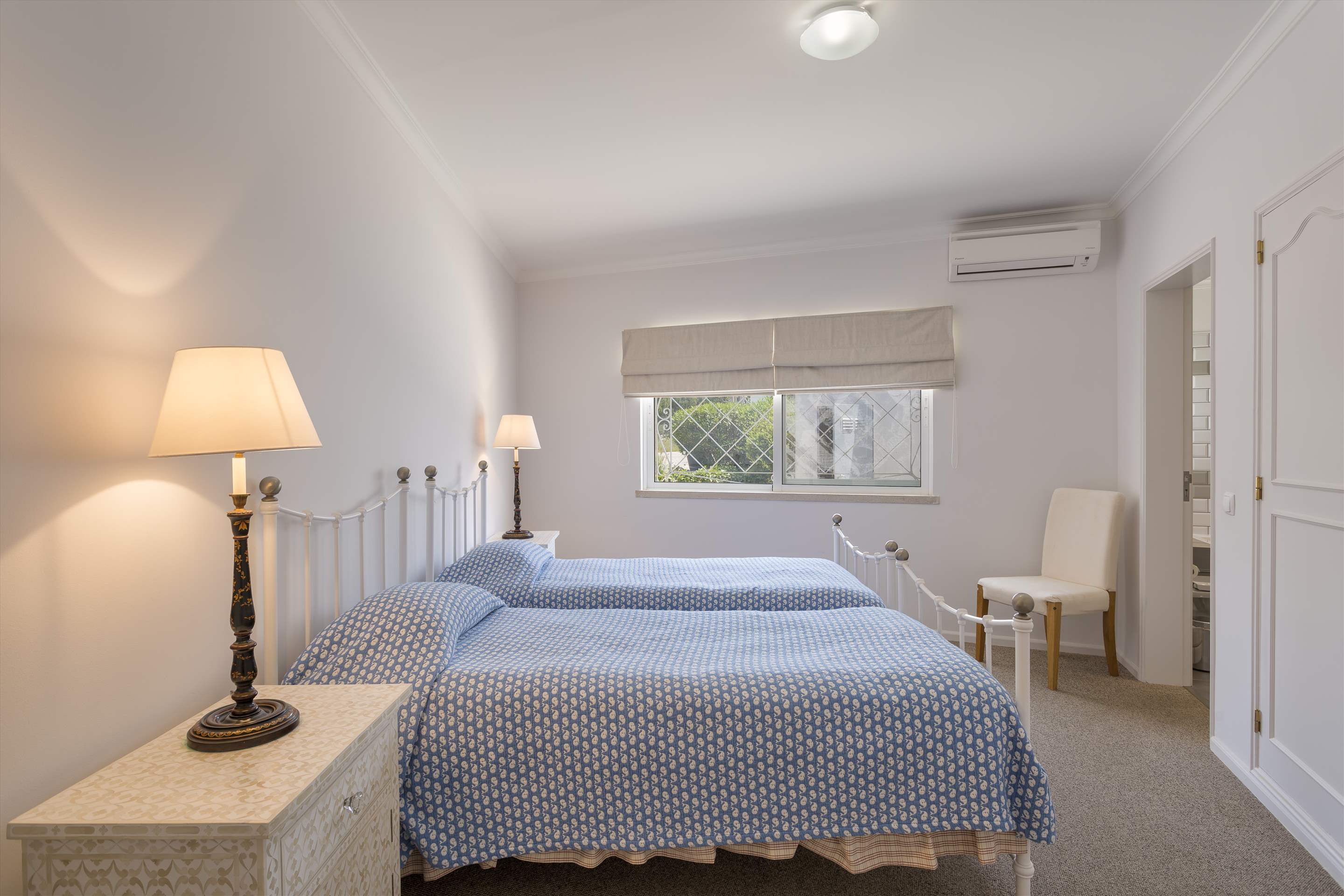 Casa Filomena, Six Bedroom Rate, 6 bedroom villa in Quinta do Lago, Algarve Photo #14