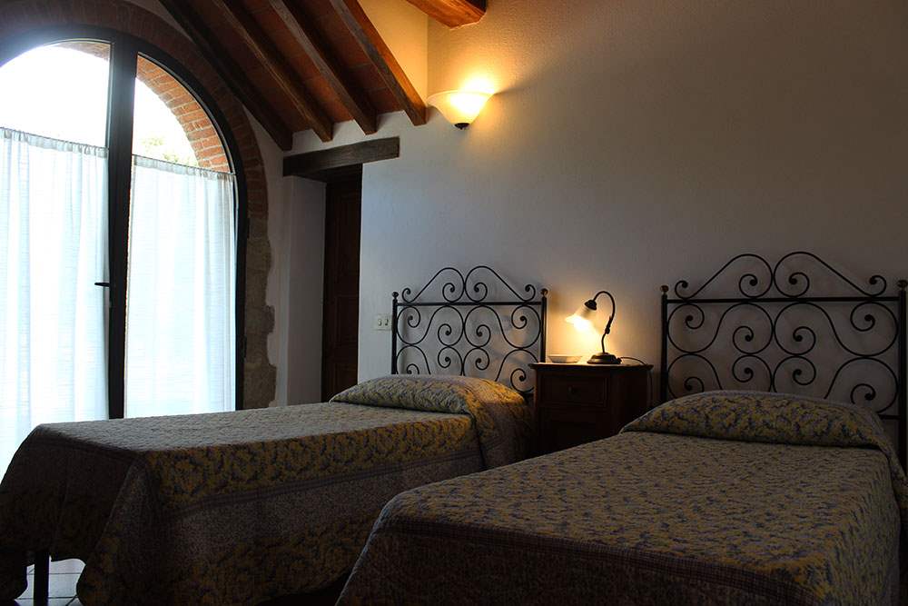 Villa Floriana, 4 bedroom villa in Chianti & Countryside, Tuscany Photo #16