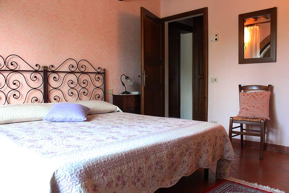 Villa Floriana, 4 bedroom villa in Chianti & Countryside, Tuscany Photo #24