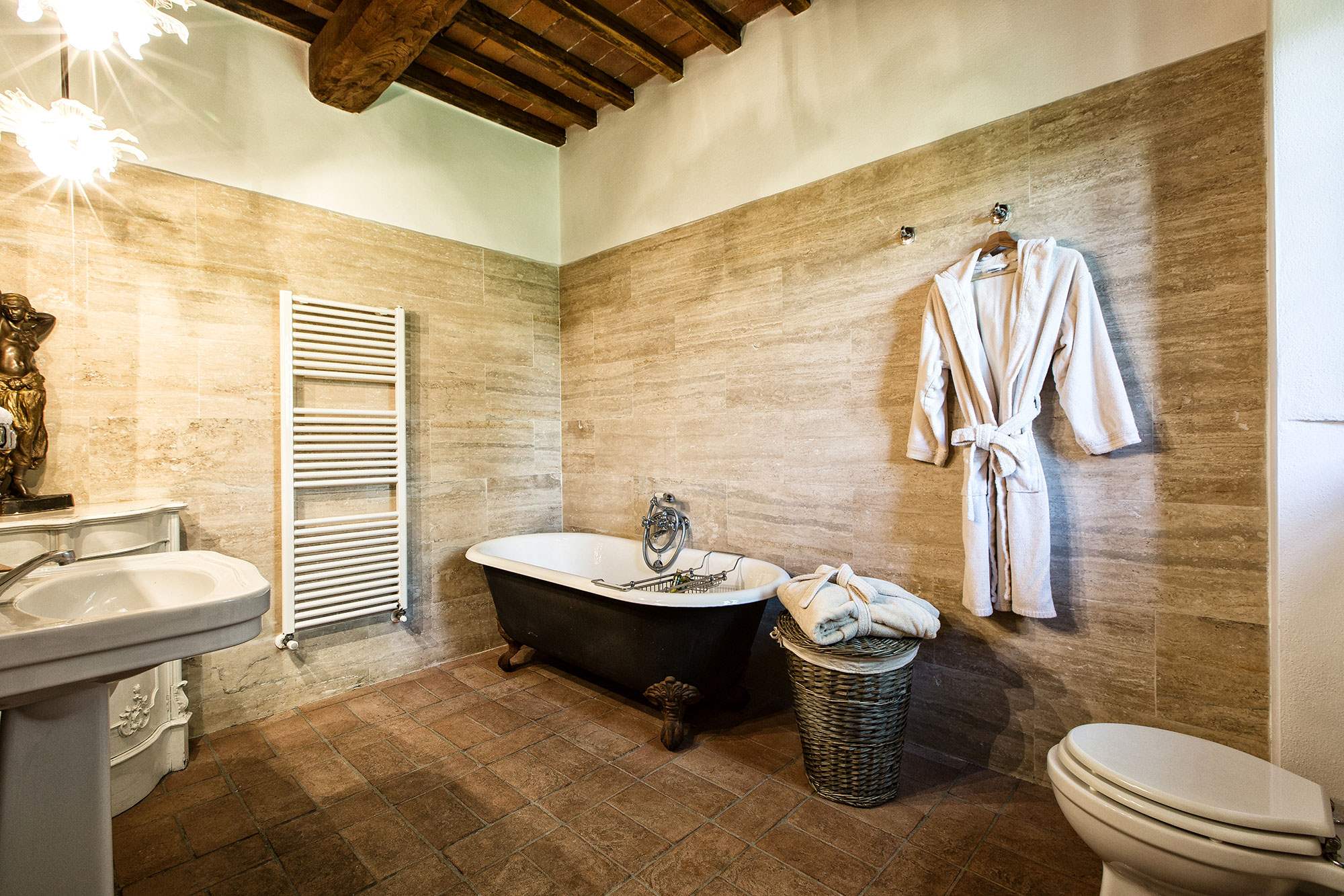 Villa Grande, Main Villa & Cottage, up to 16 persons rate, 8 bedroom villa in Chianti & Countryside, Tuscany Photo #17