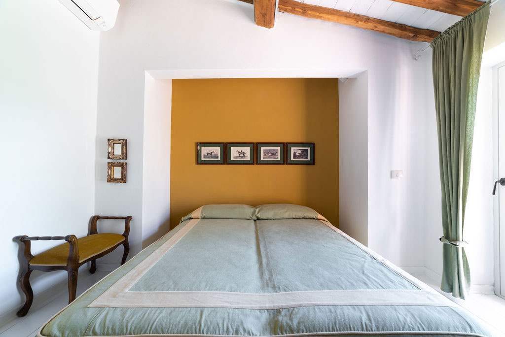 Villa Grande, Main Villa, Cottage,Studio & Barn, up to 22 persons , 11 bedroom villa in Chianti & Countryside, Tuscany Photo #31