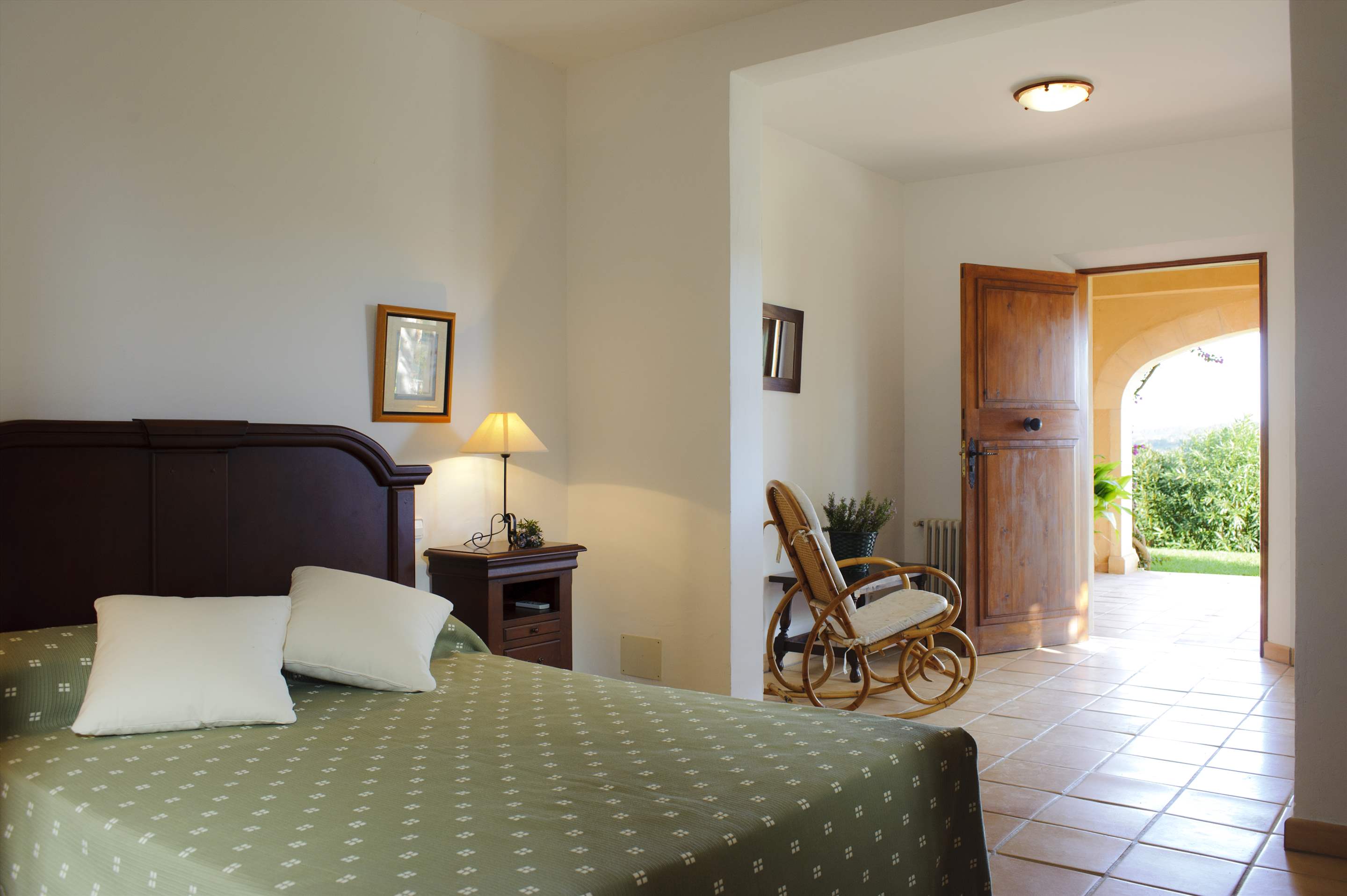 Penya Redona, 4 bedroom villa in Cala d'Or , Majorca Photo #21