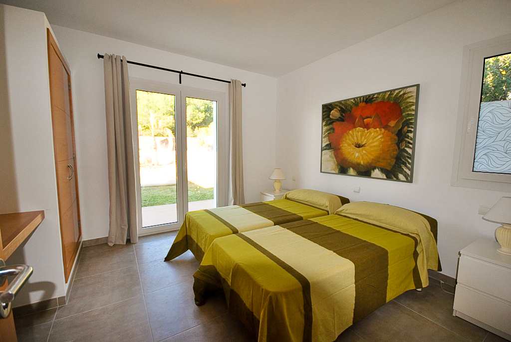 Fonda 3, 4 bedroom villa in Cala d'Or , Majorca Photo #13