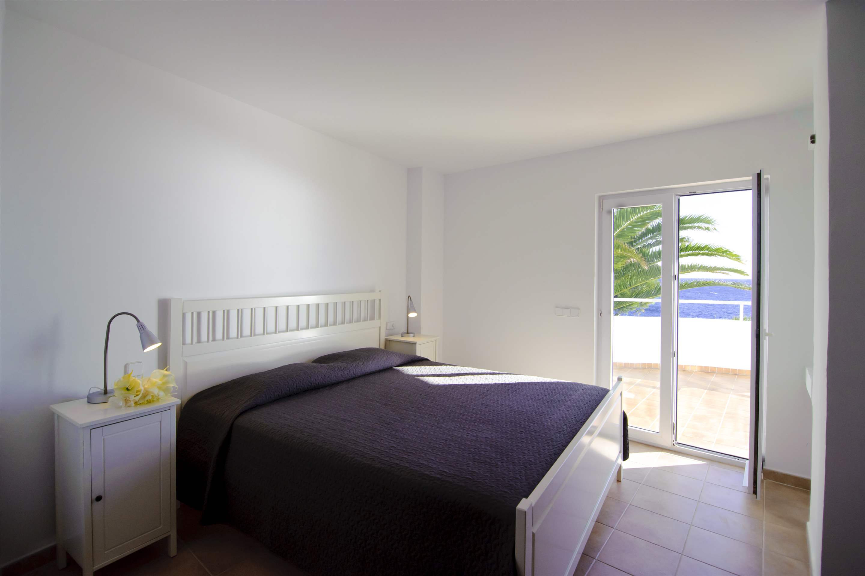 Dragonera, 4 bedroom villa in Cala d'Or , Majorca Photo #12