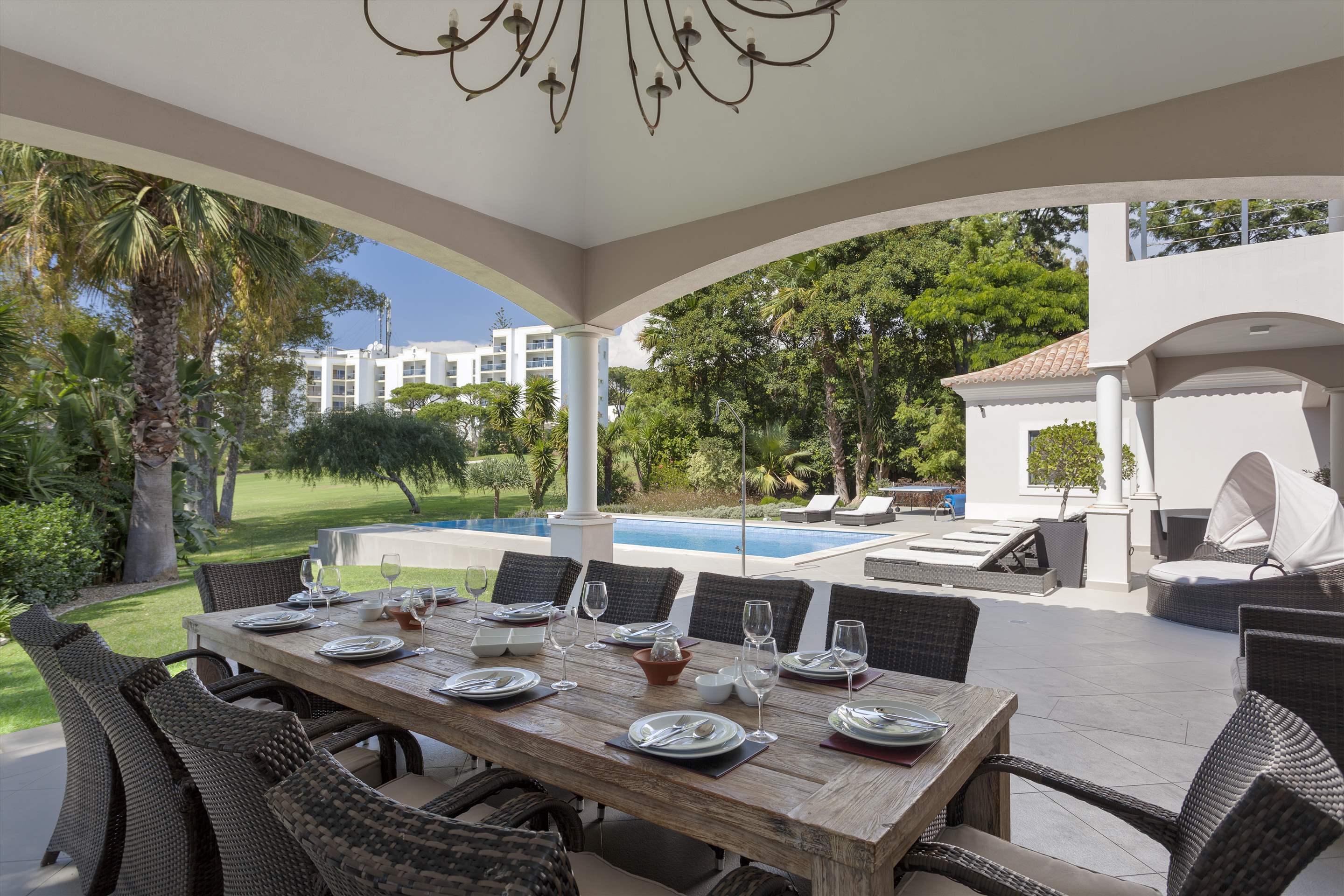 Villa Mar Azul, 5 bedroom villa in Vale do Lobo, Algarve Photo #2