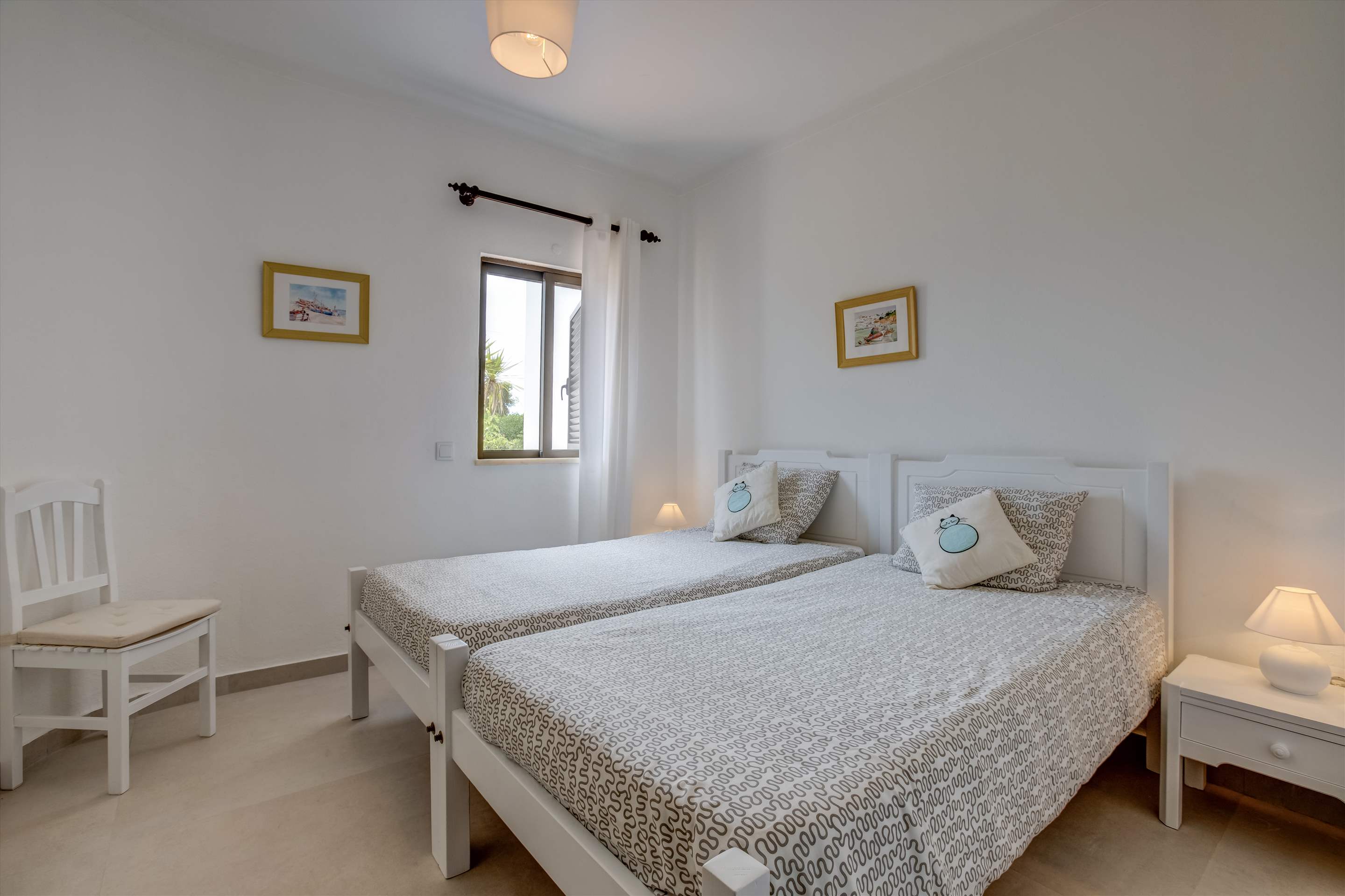 Casa Alexandra, 4 bedroom villa in Carvoeiro Area, Algarve Photo #17