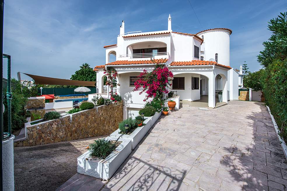 Casa Sousa, 5 bedroom villa in Gale, Vale da Parra and Guia, Algarve Photo #9