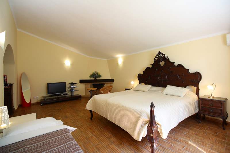 The Four Seasons Villa, Six Bedroom Rate, 6 bedroom villa in Carvoeiro Area, Algarve Photo #17