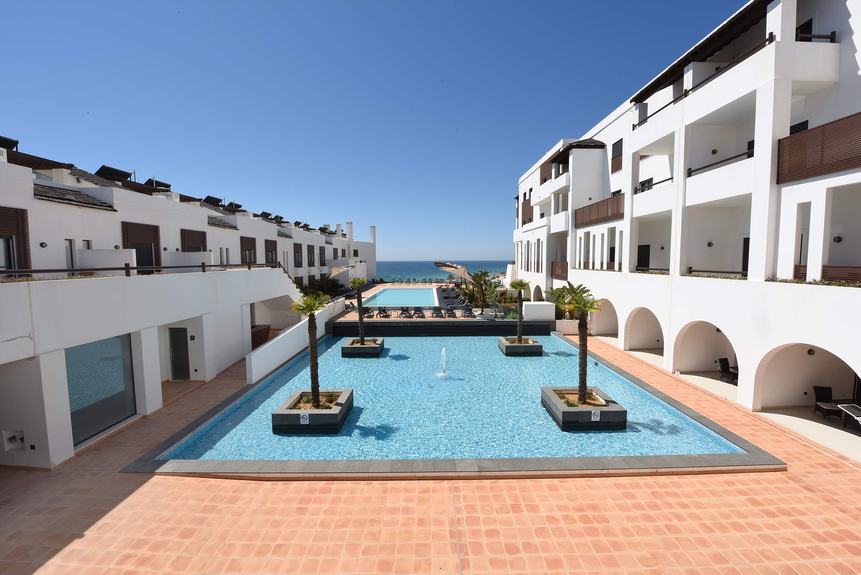 Belmar Aparthotel 2 Bed Duplex Apt- Room Only, 2 bedroom apartment in Belmar Resort, Algarve Photo #2