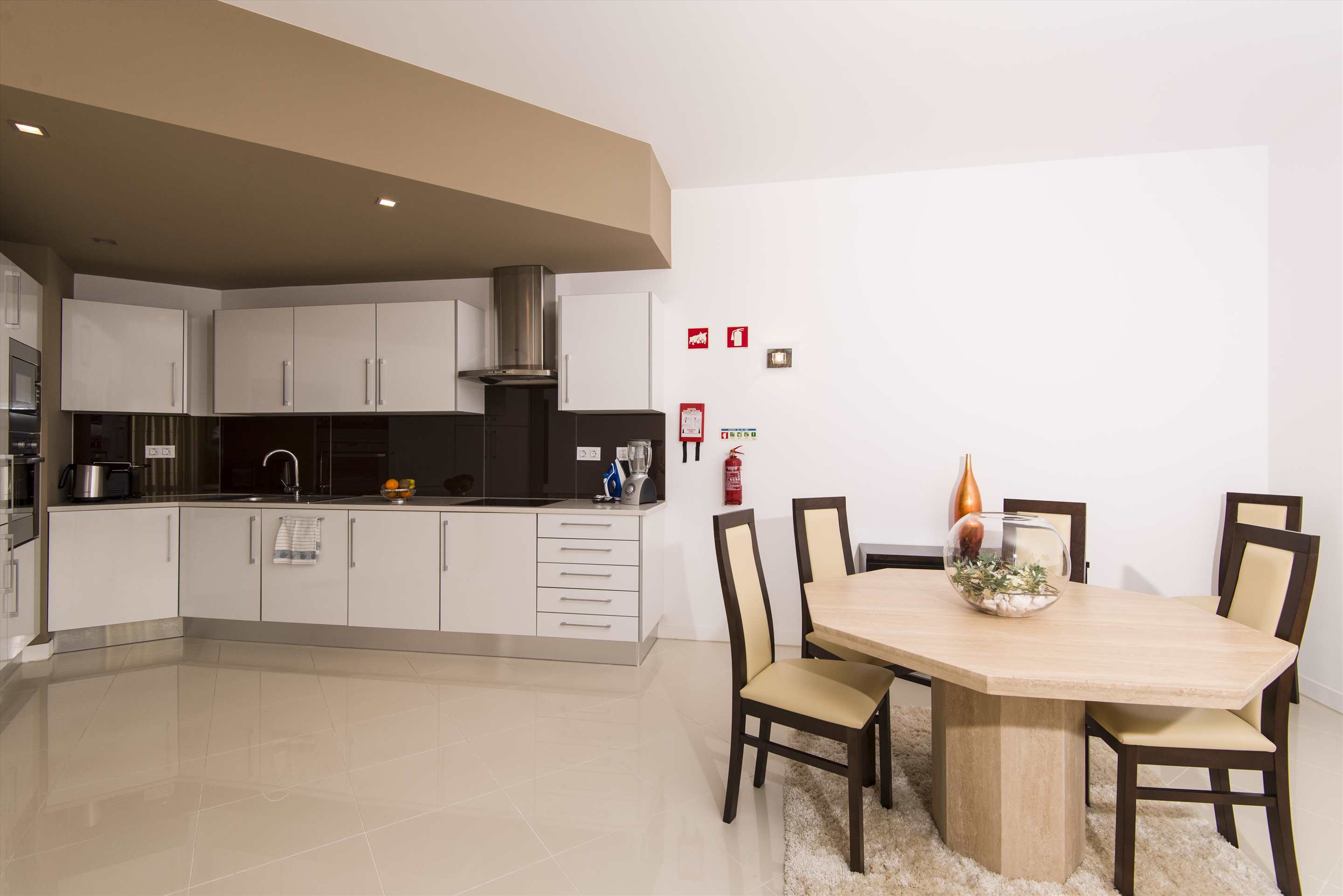 Belmar Touristic 2 Bed Apartment- Room Only, 2 bedroom apartment in Belmar Resort, Algarve Photo #11