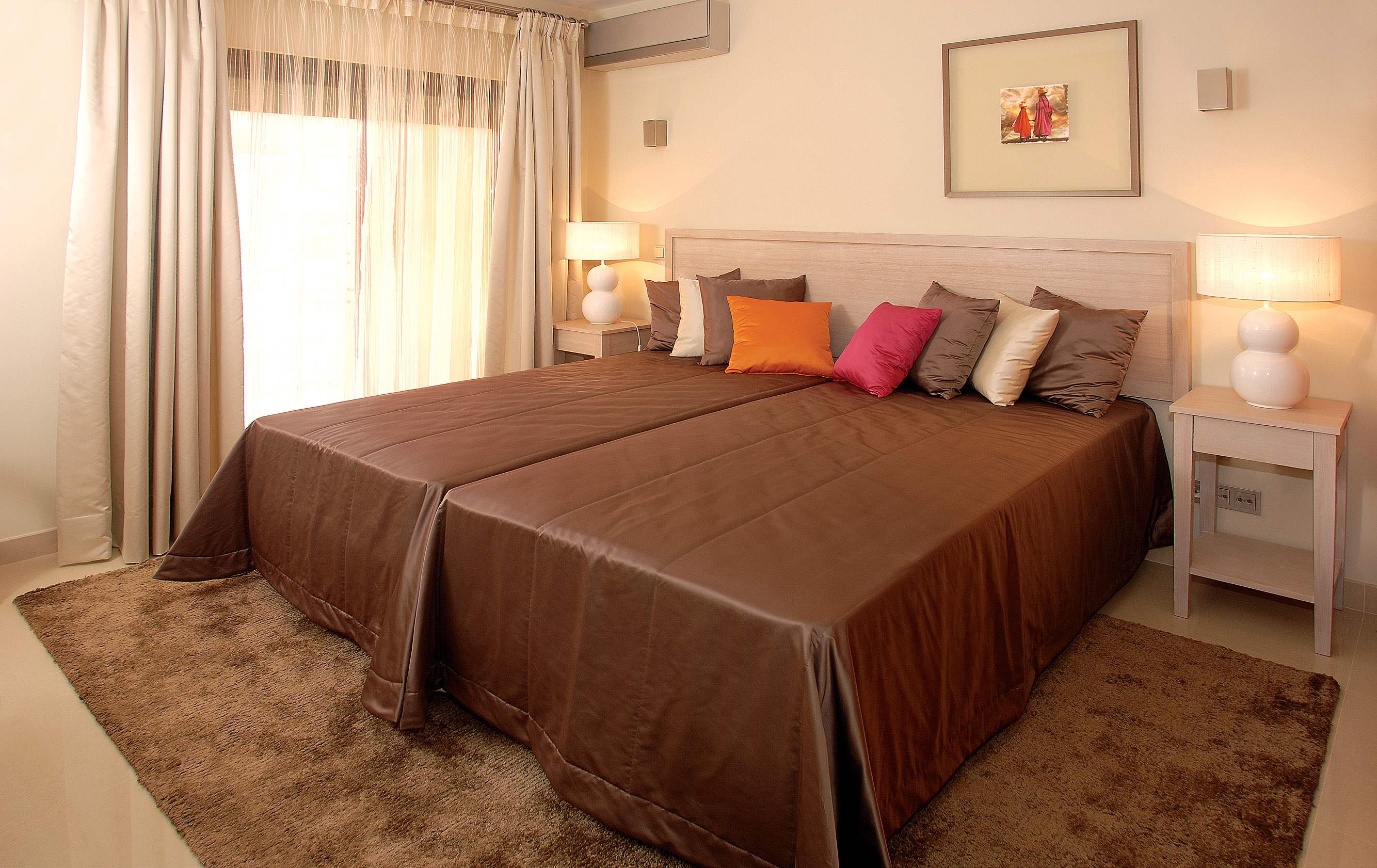 Amendoeira Two Bedroom Apartment, 2 bedroom apartment in Amendoeira Golf Resort, Algarve Photo #9
