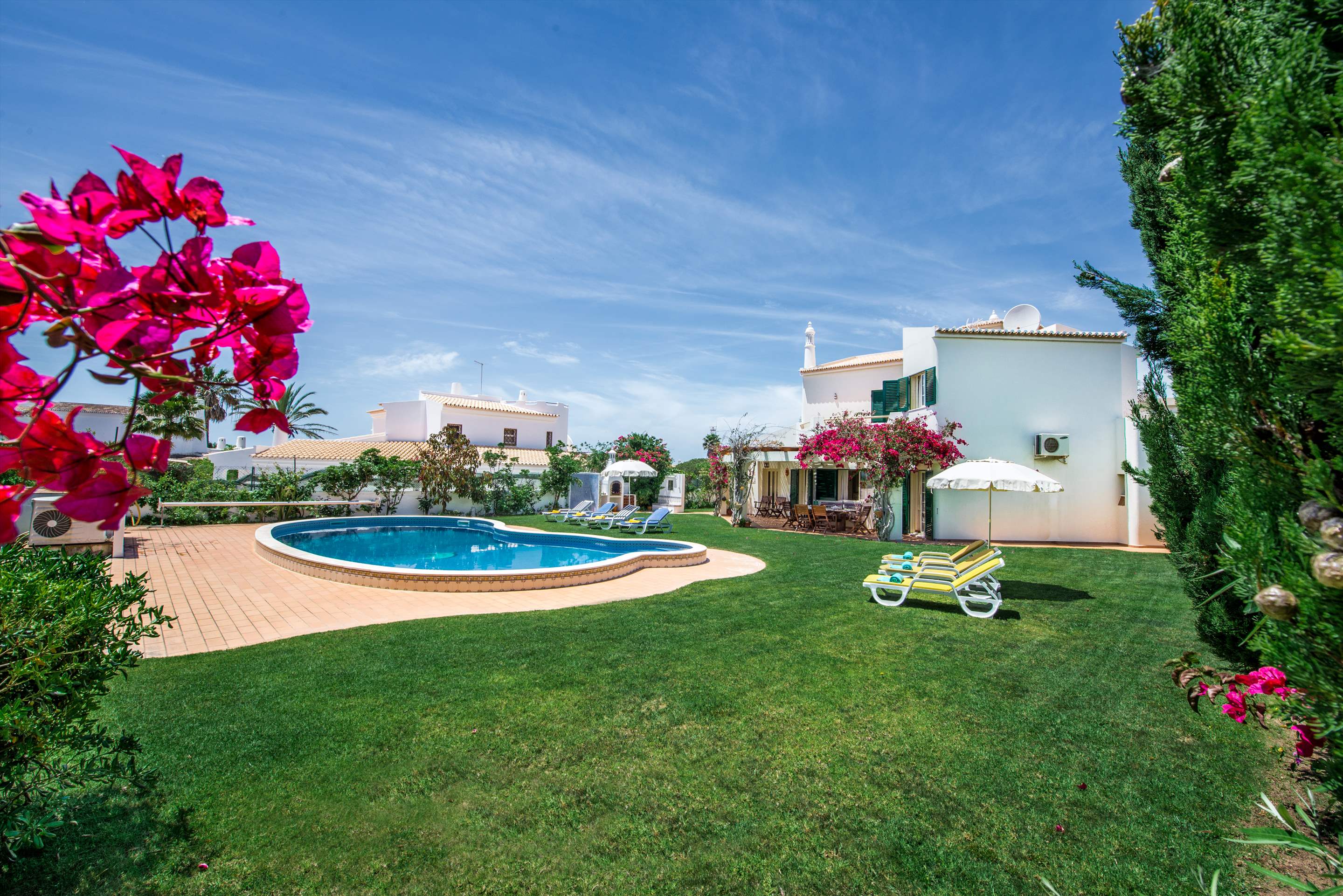 Villa Hideaway, 4 bedroom villa in Gale, Vale da Parra and Guia, Algarve Photo #15