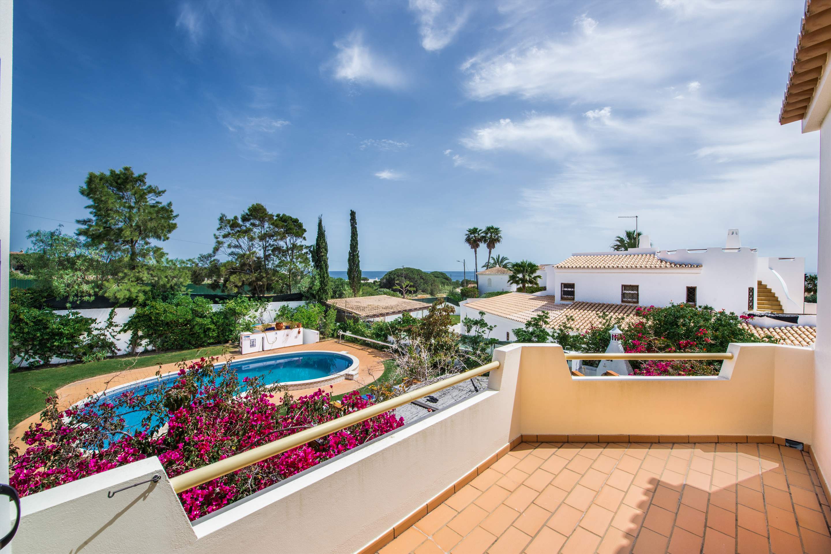 Villa Hideaway, 4 bedroom villa in Gale, Vale da Parra and Guia, Algarve Photo #19