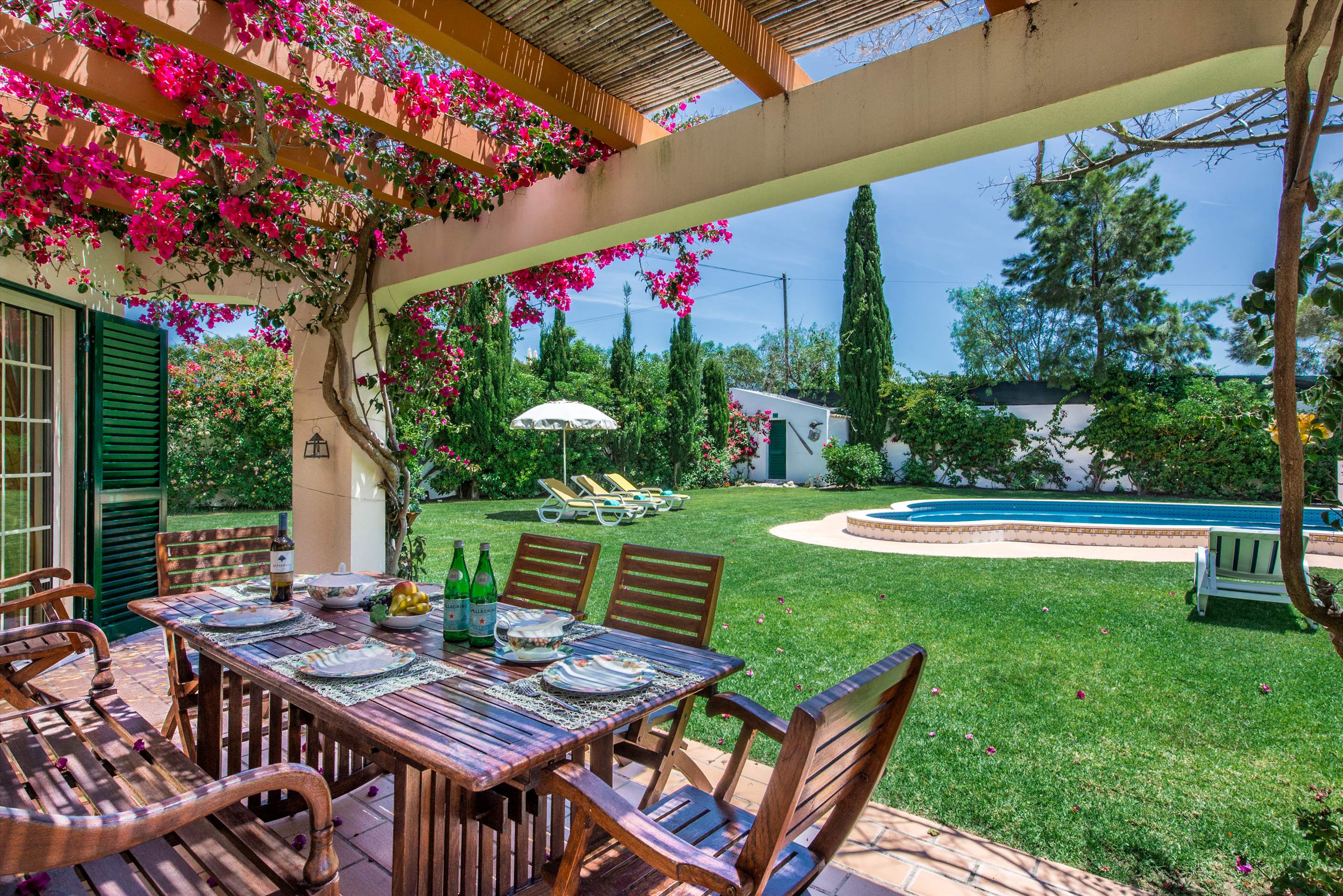 Villa Hideaway, 4 bedroom villa in Gale, Vale da Parra and Guia, Algarve Photo #3