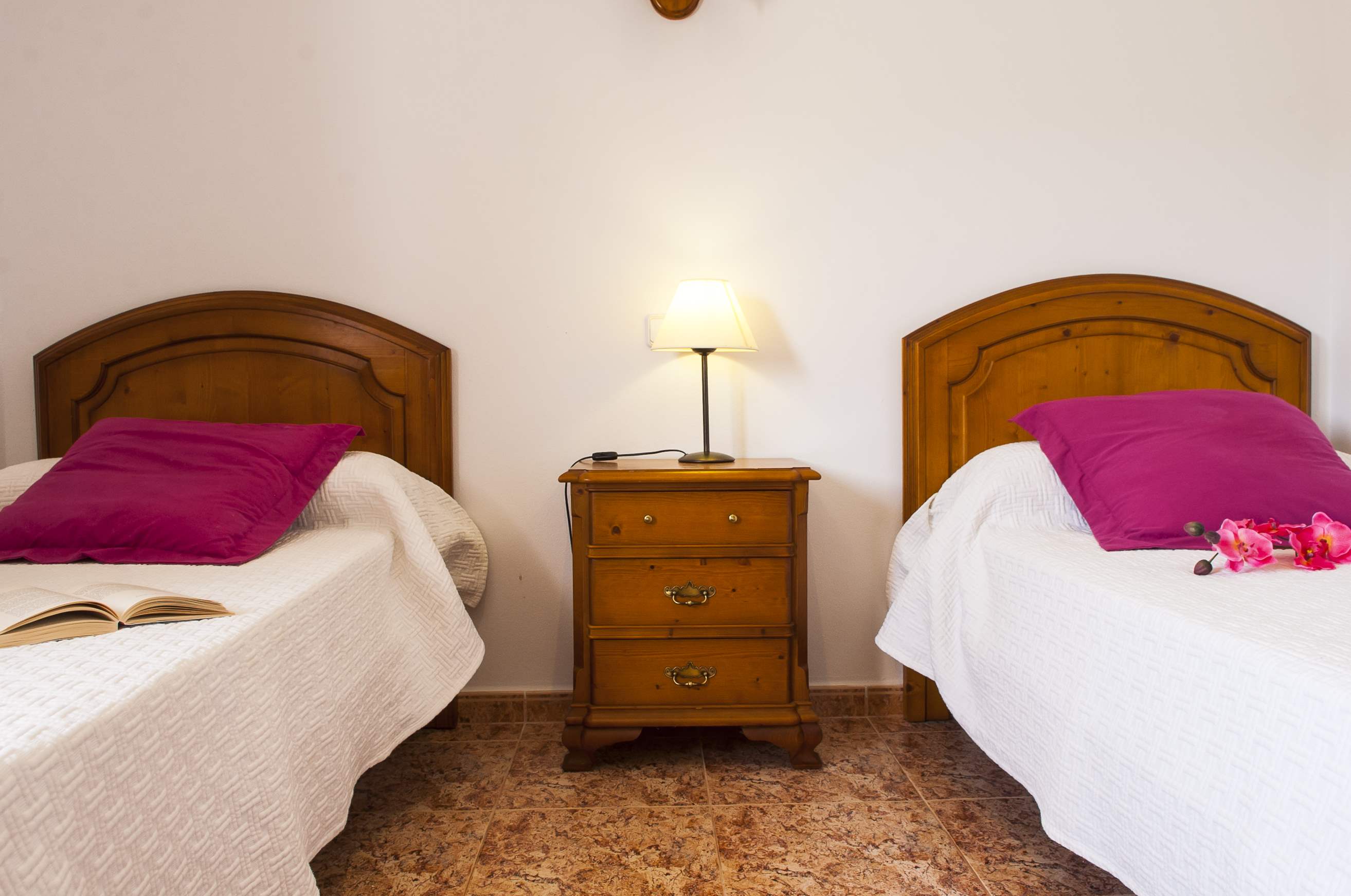 Aguilas, 5 bedroom villa in Cala d'Or , Majorca Photo #26