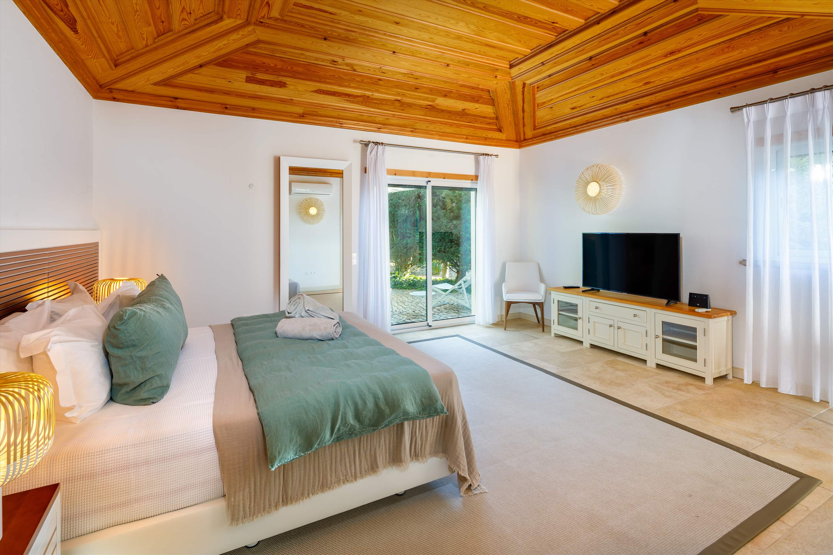 Villa Mirante 1, Six Bedroom Rate for 11-12 Persons, 6 bedroom villa in Albufeira Area, Algarve Photo #36