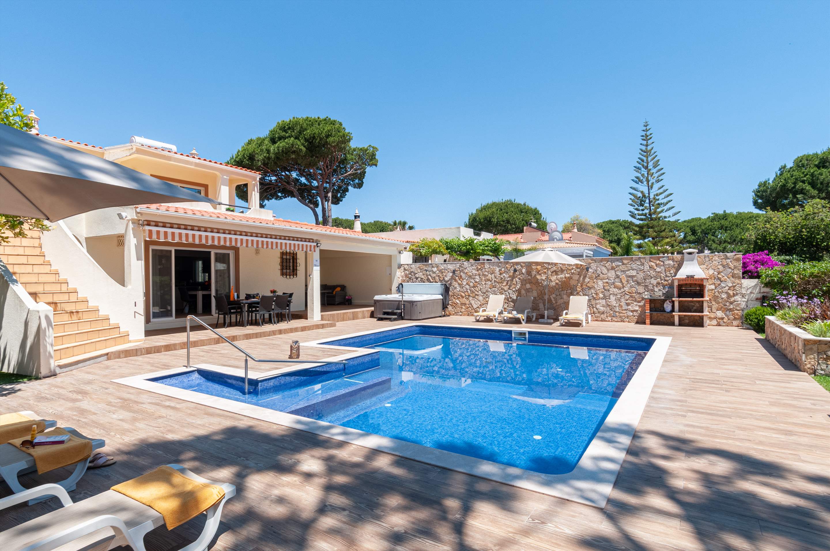 Villa Louanna, 3 bedroom villa in Vilamoura Area, Algarve Photo #18