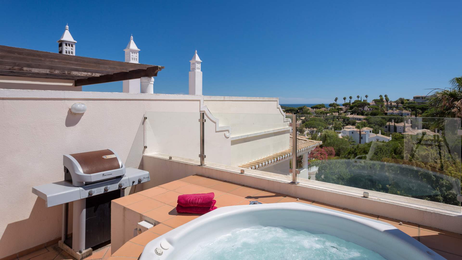 Apartment Viviane, 2 bedroom villa in Vale do Lobo, Algarve Photo #2
