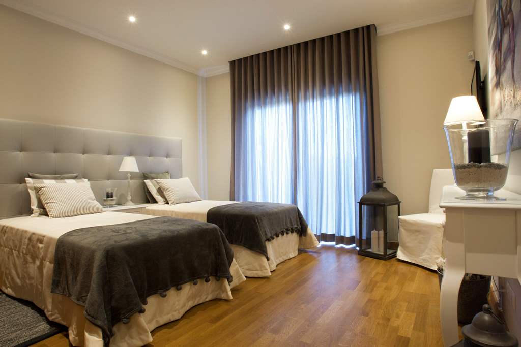 Villa Mayfair, 5 Bedroom Rental, 5 bedroom villa in Quinta do Lago, Algarve Photo #22