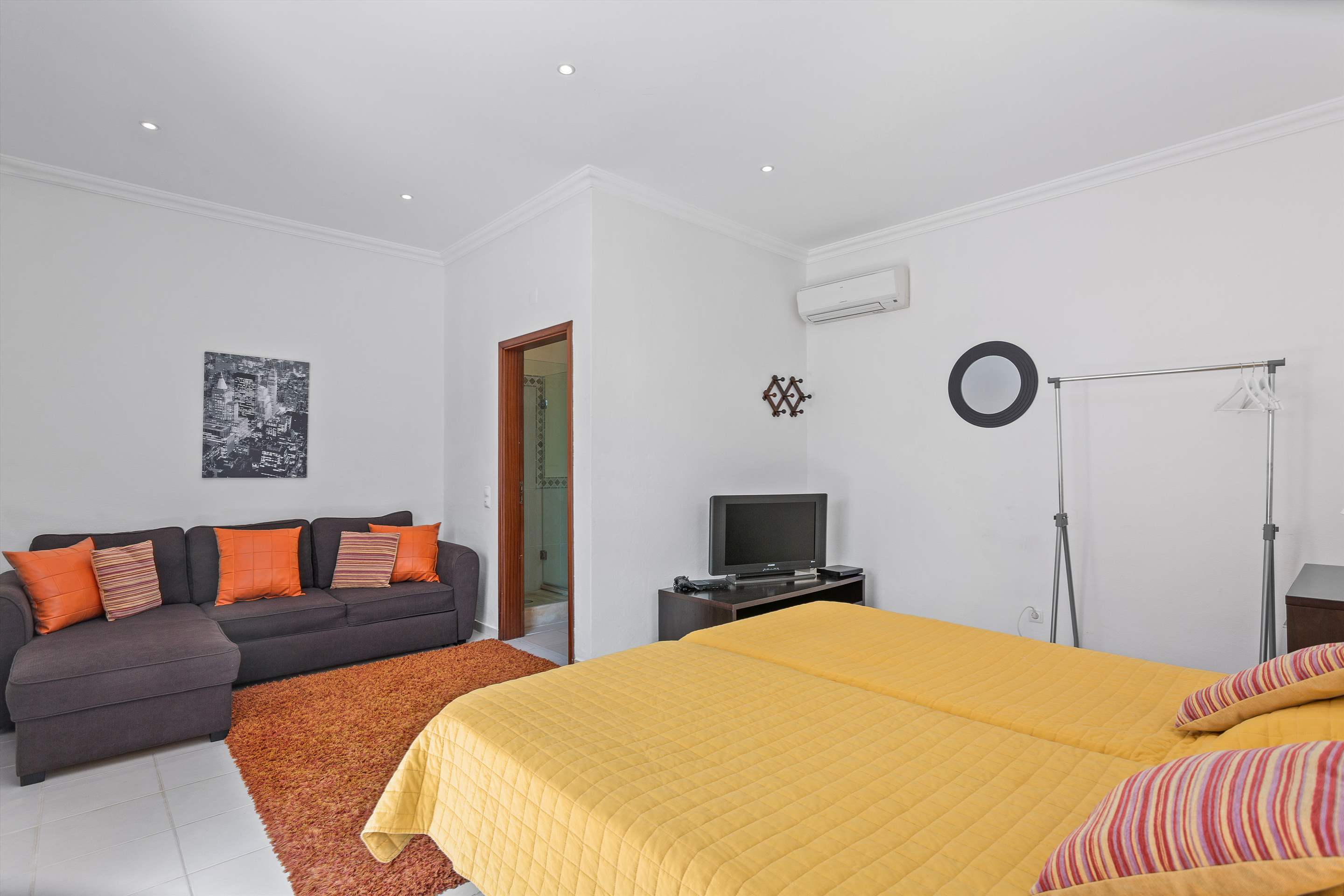 Quinta do Bruno, Five Bedroom Rate, 5 bedroom villa in Vilamoura Area, Algarve Photo #40