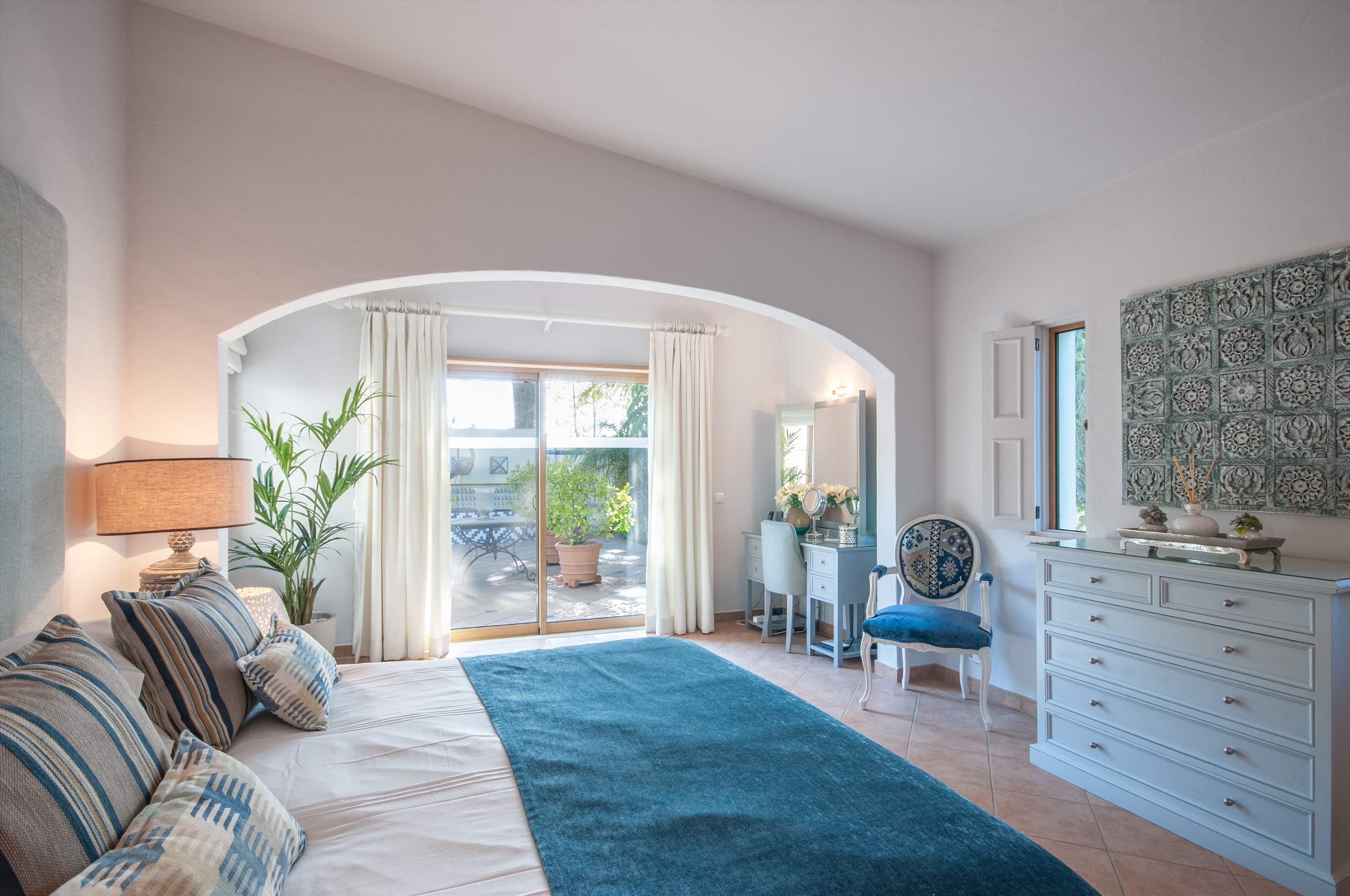 Villa Sultan, 5 bedroom villa in Vale do Lobo, Algarve Photo #15