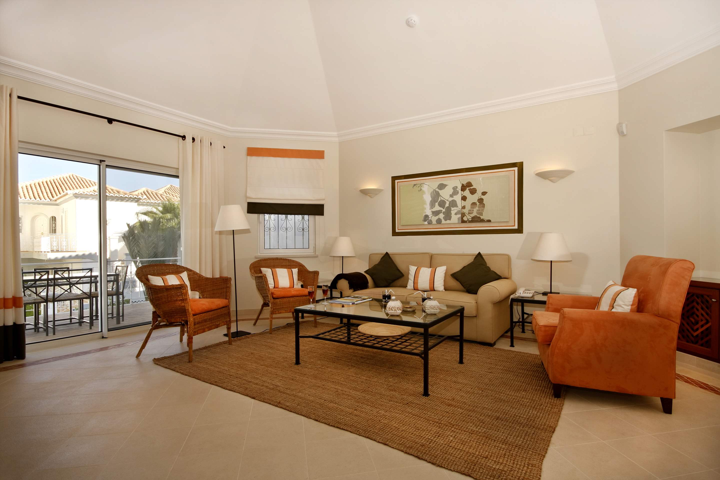 Encosta do Lago 1 Bedroom Apt, Top Floor, 1 bedroom apartment in Encosta do Lago Resort, Algarve Photo #3