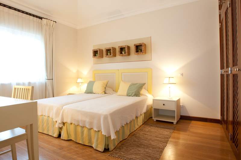 Encosta do Lago 2 Bedroom Apt, Top floor, 2 bedroom apartment in Encosta do Lago Resort, Algarve Photo #7